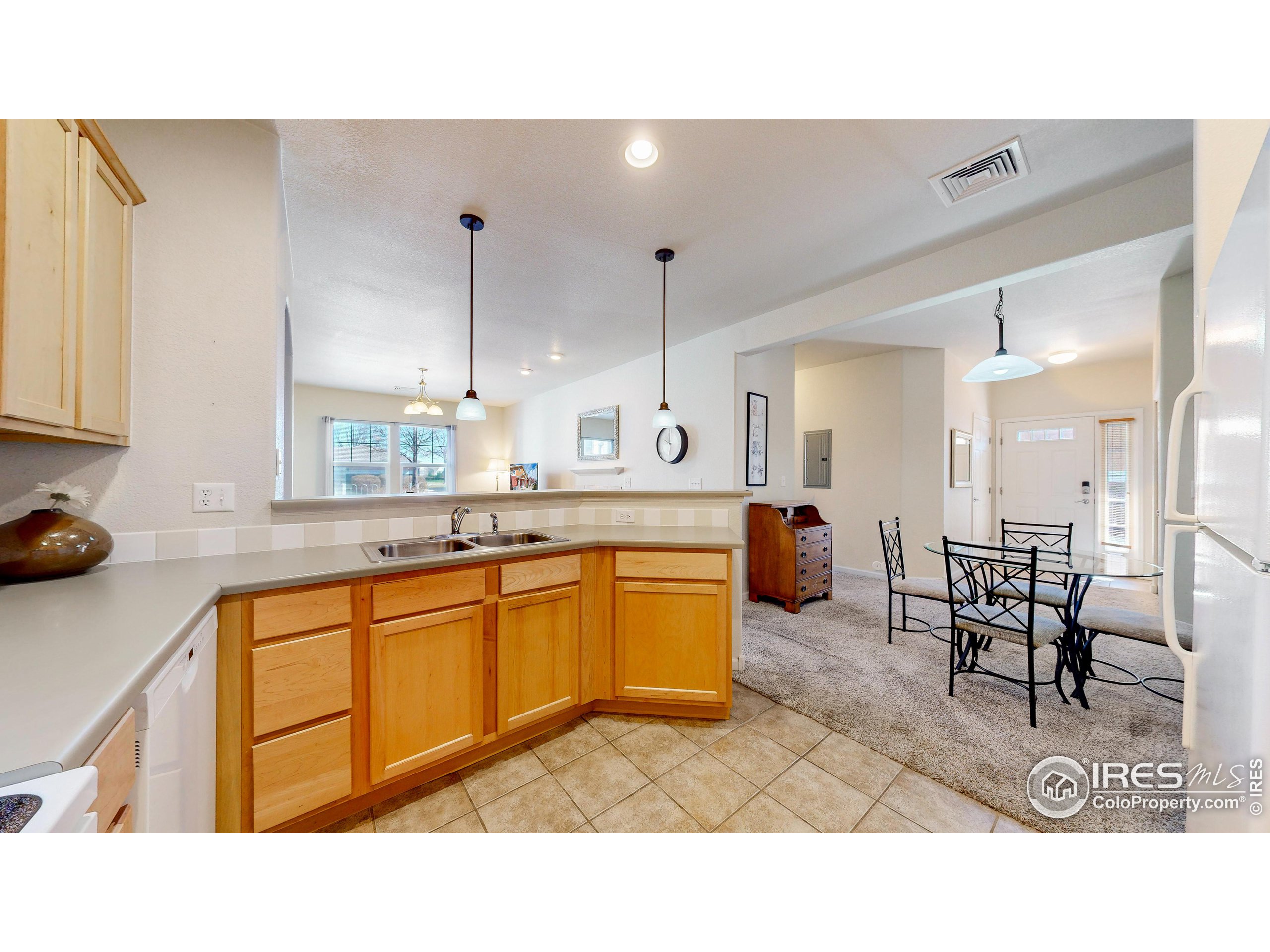 2303 Owens Ave 11-101