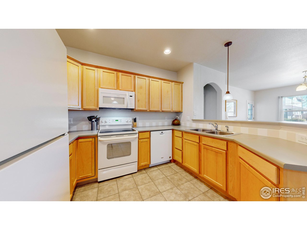 2303 Owens Ave 11-101