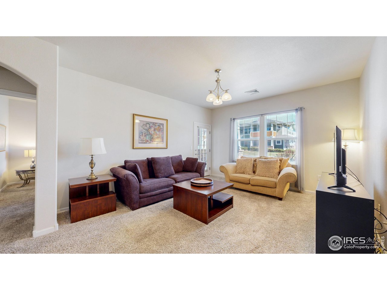 2303 Owens Ave 11-101