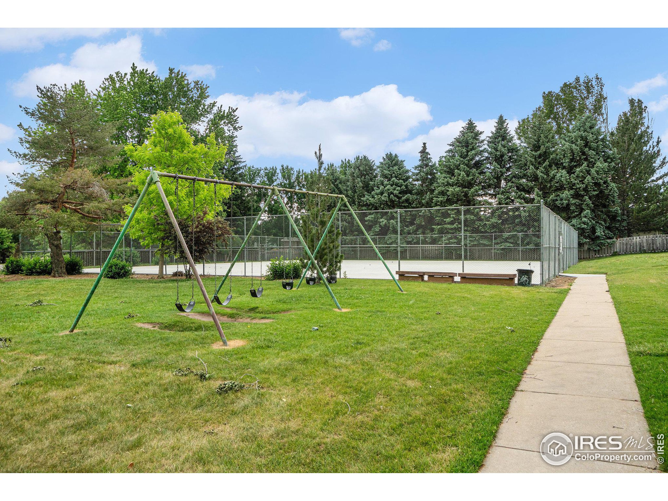 1712 Lake Sherwood Dr