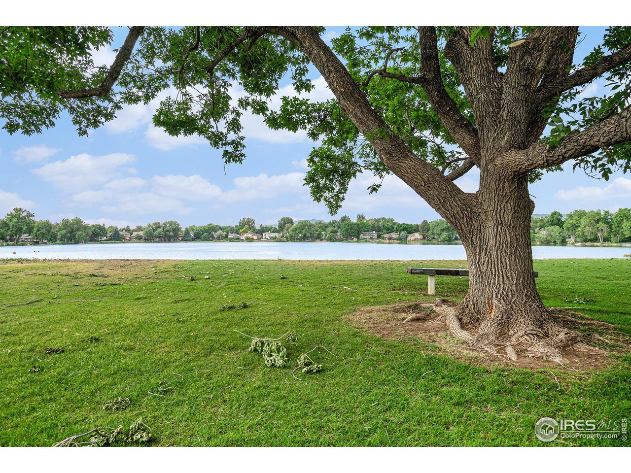 1712 Lake Sherwood Dr