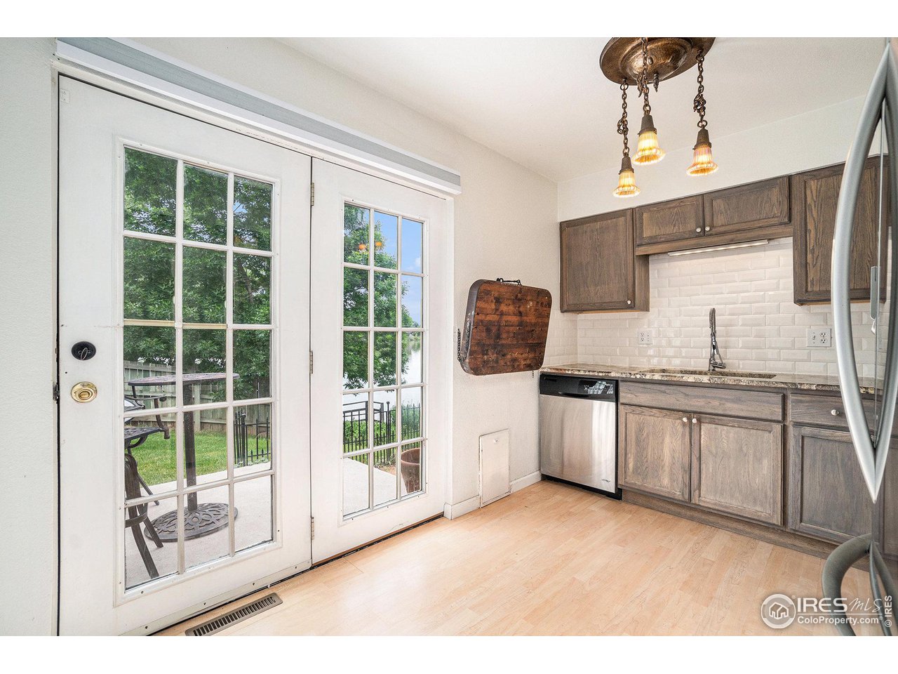 1712 Lake Sherwood Dr