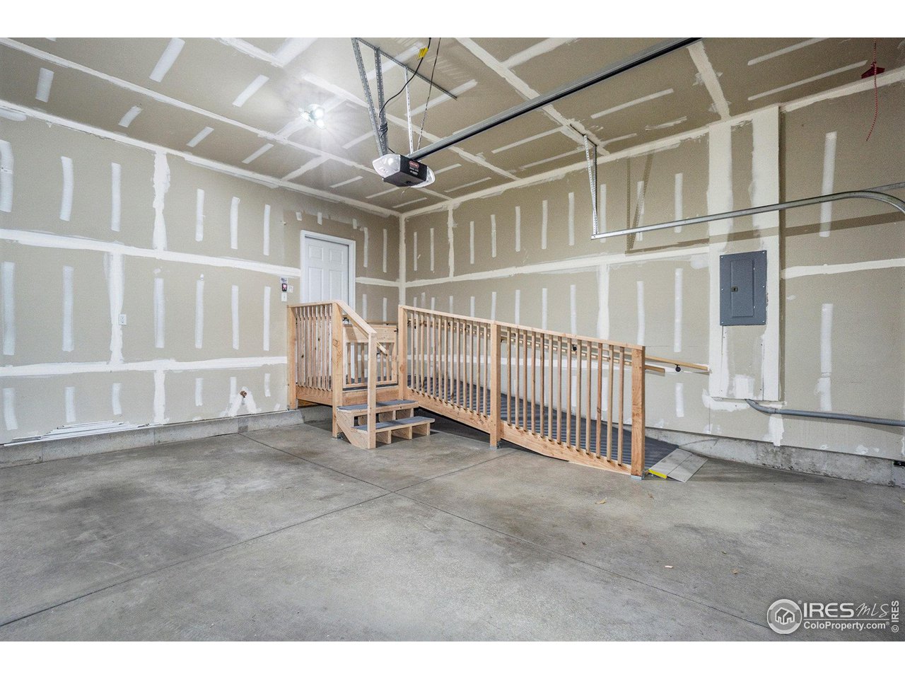 2202 Copper Creek Dr C