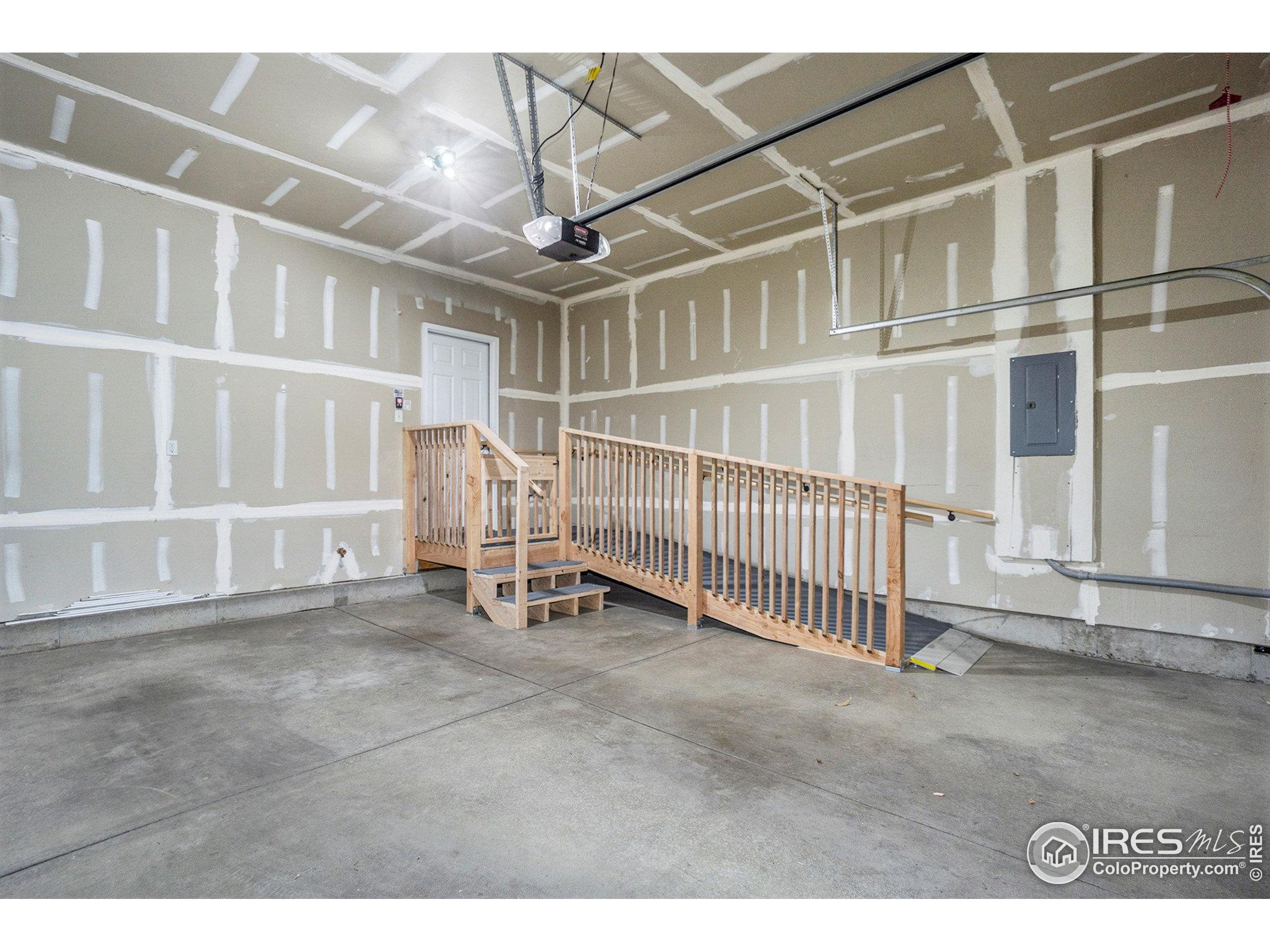 2202 Copper Creek Dr C