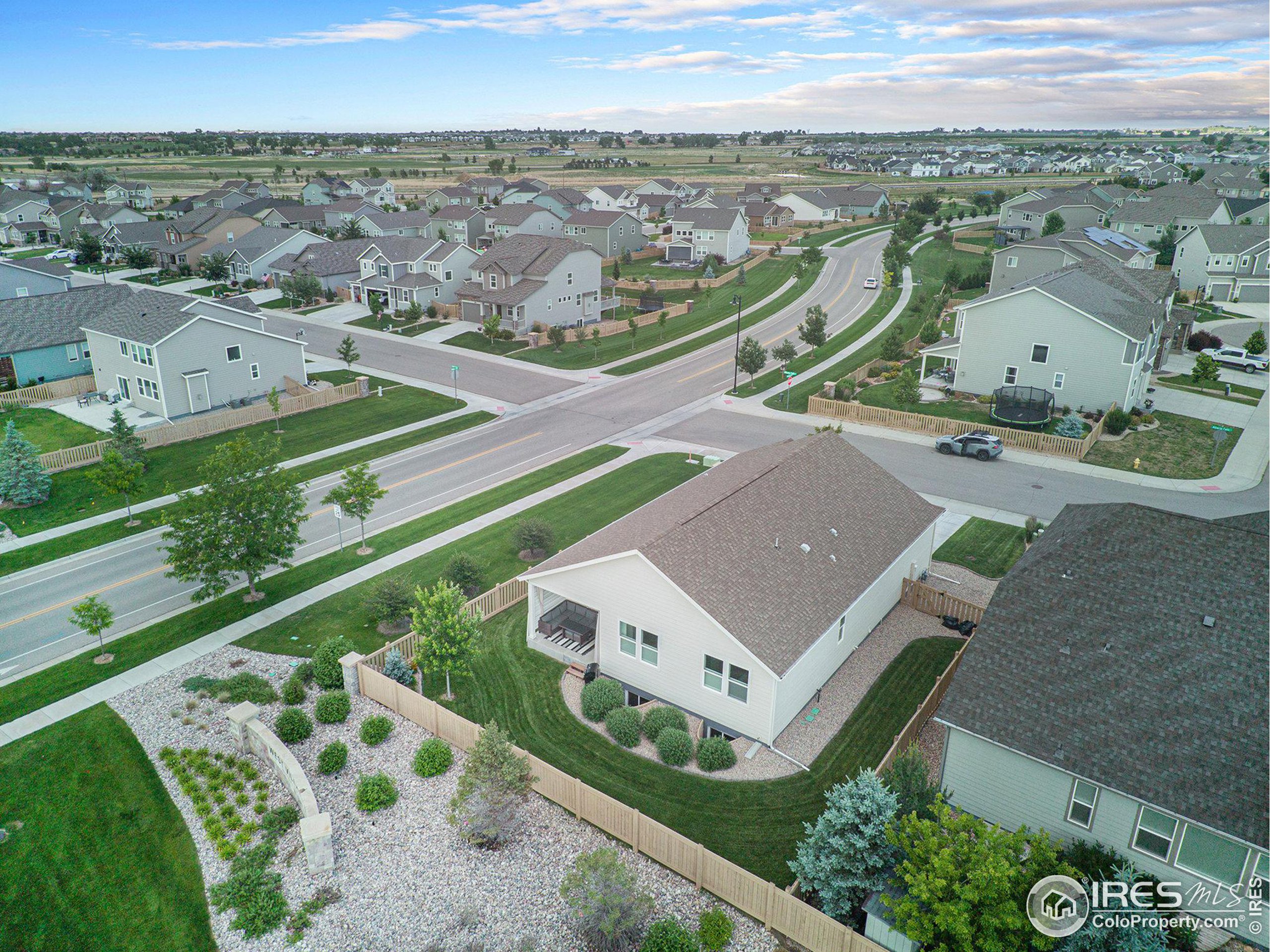 5375 Alberta Falls St