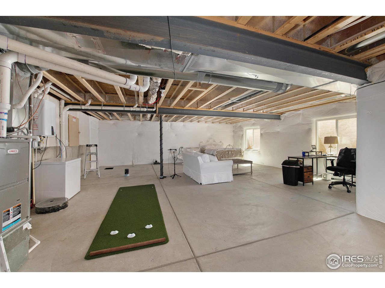 5375 Alberta Falls St