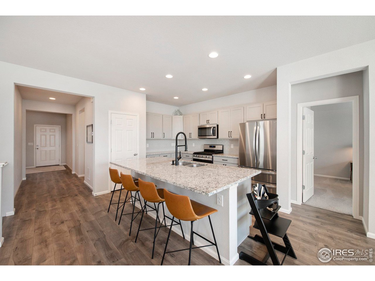 5375 Alberta Falls St