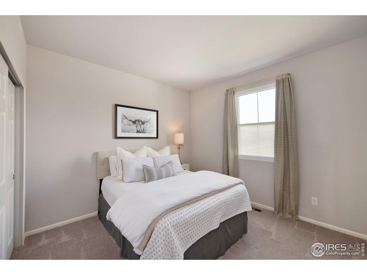 5375 Alberta Falls St