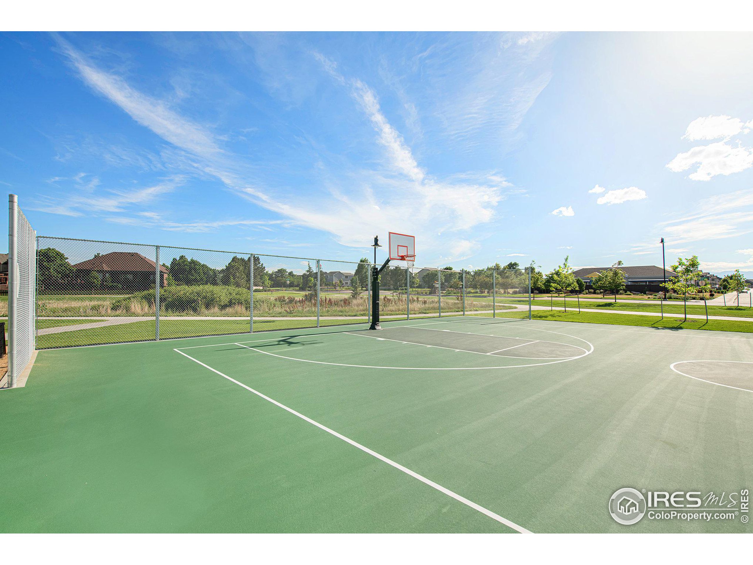 5375 Alberta Falls St