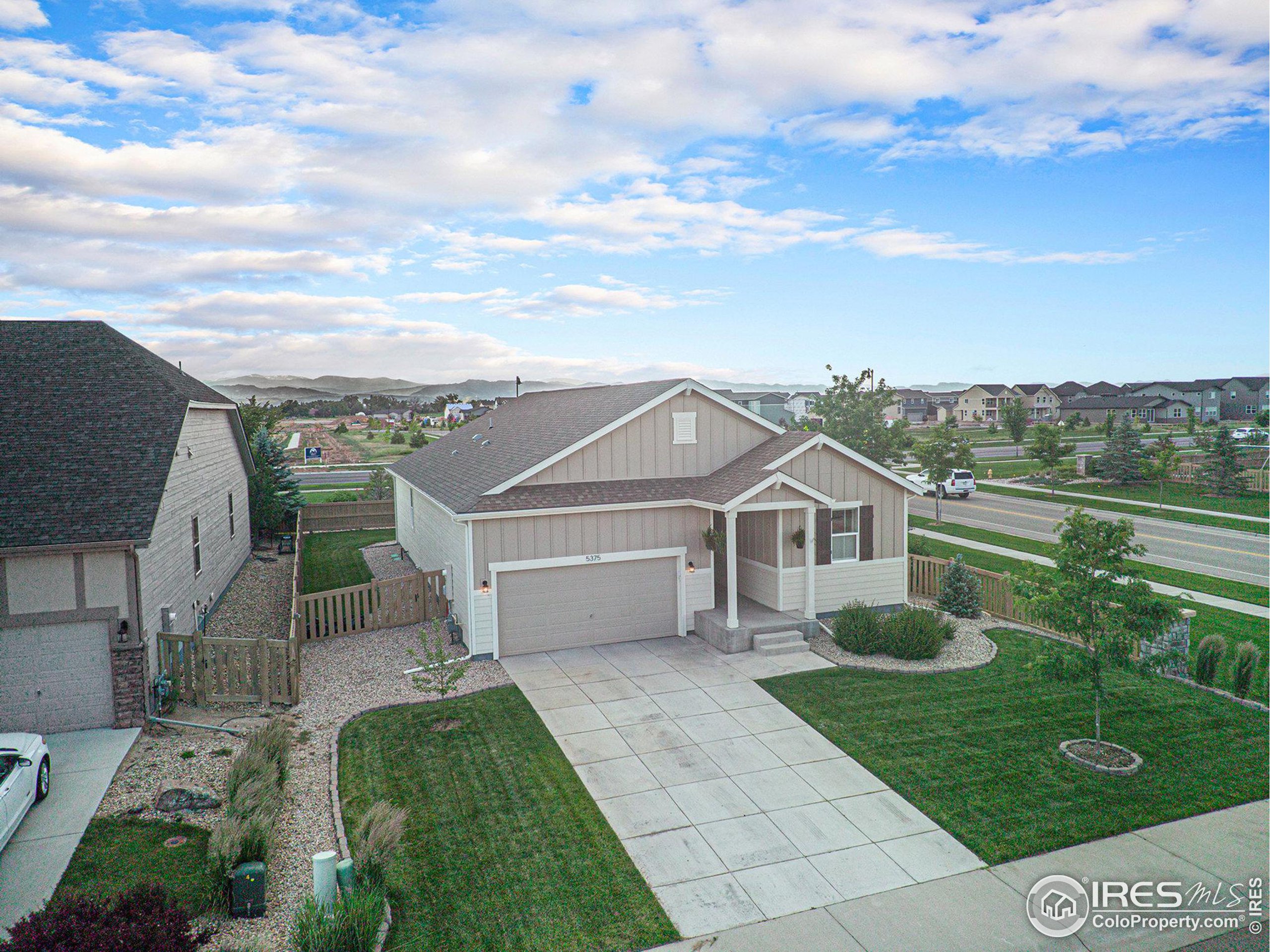 5375 Alberta Falls St