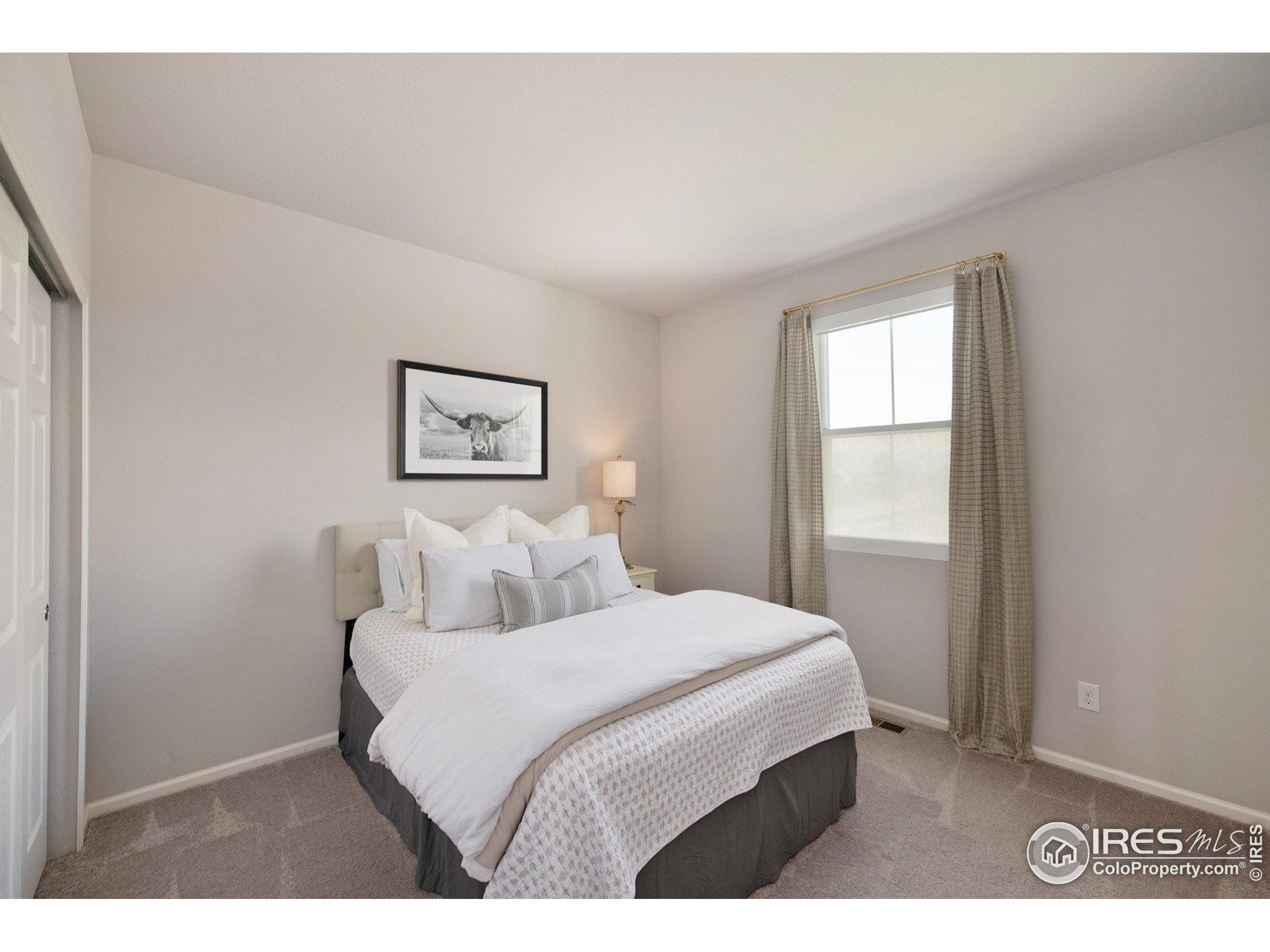 5375 Alberta Falls St