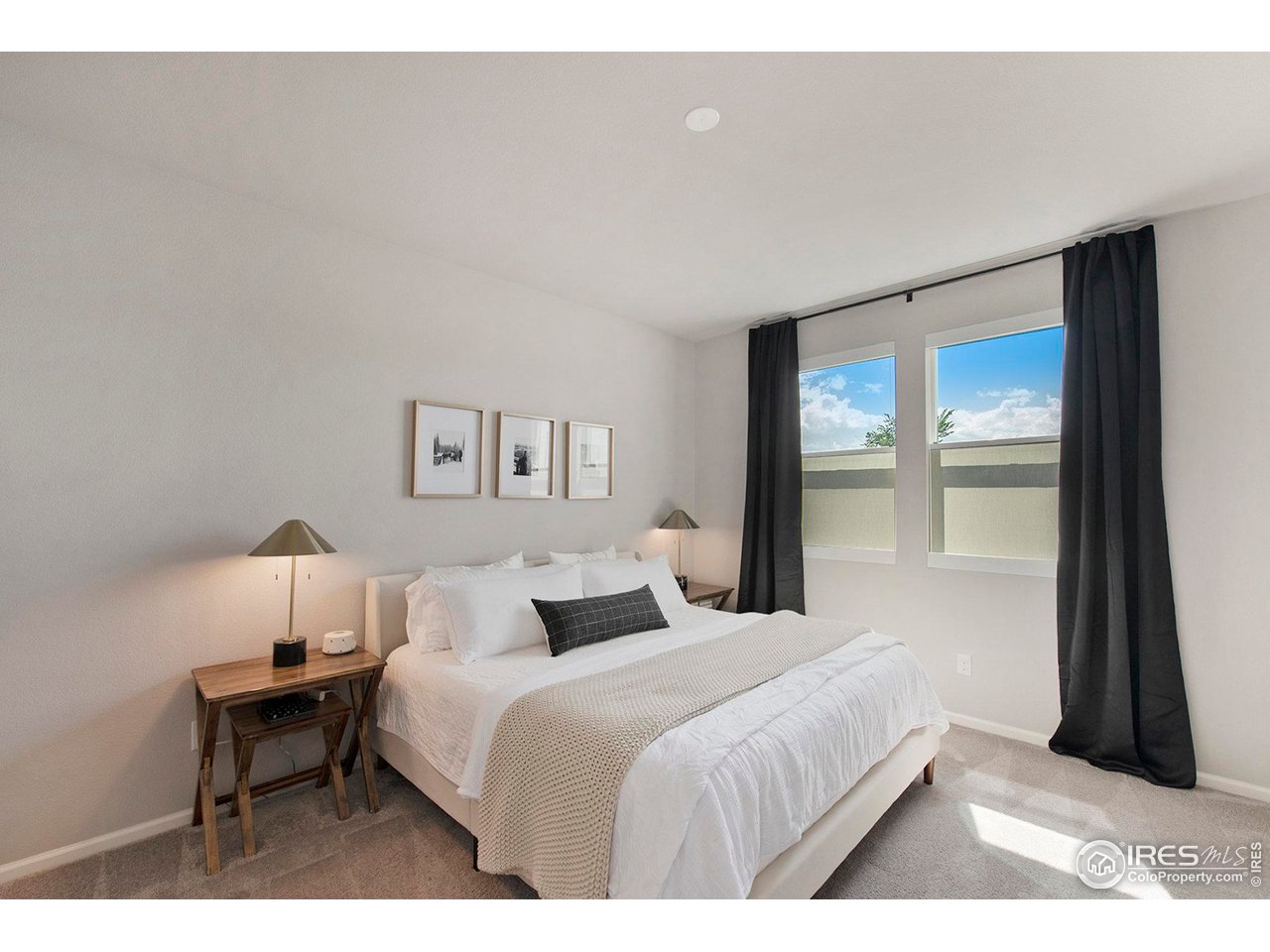 5375 Alberta Falls St