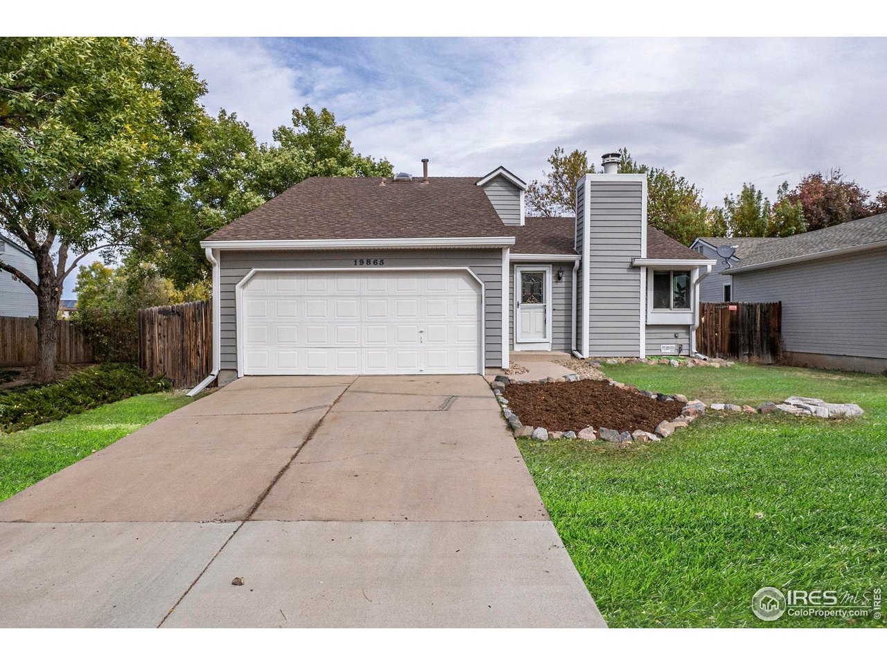 19865 E Wagontrail Dr