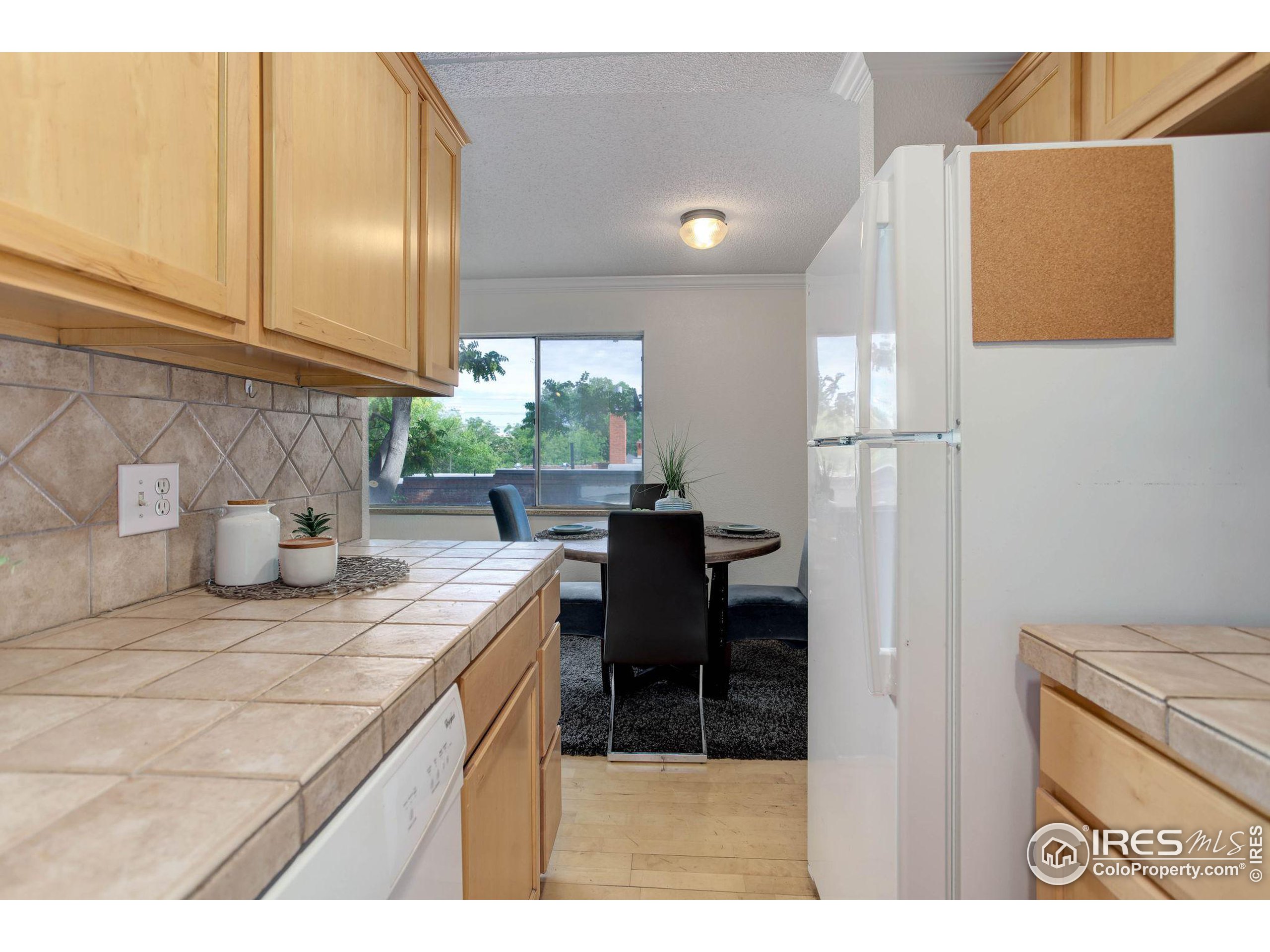 1267 N Lafayette St 403