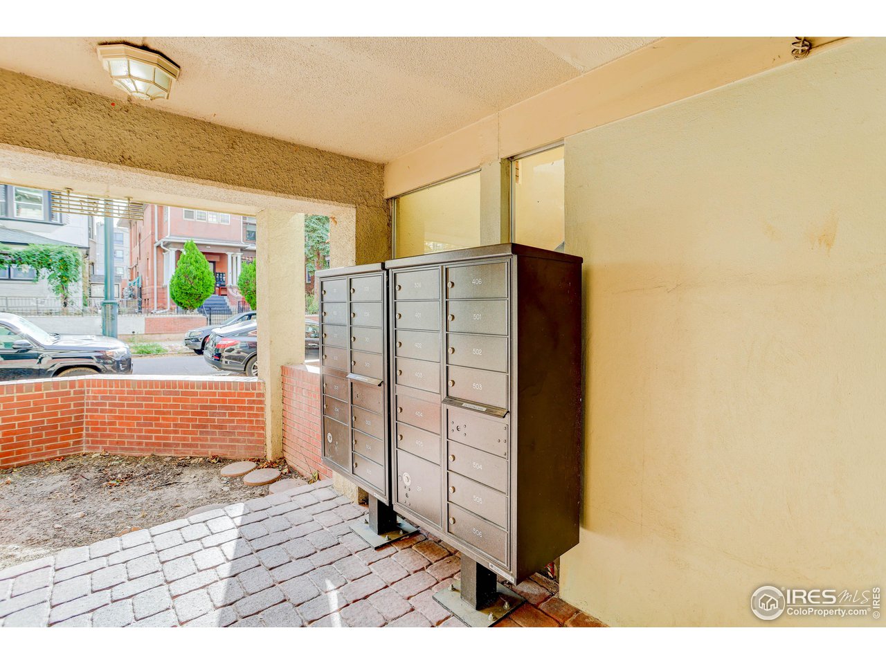 1267 N Lafayette St 403