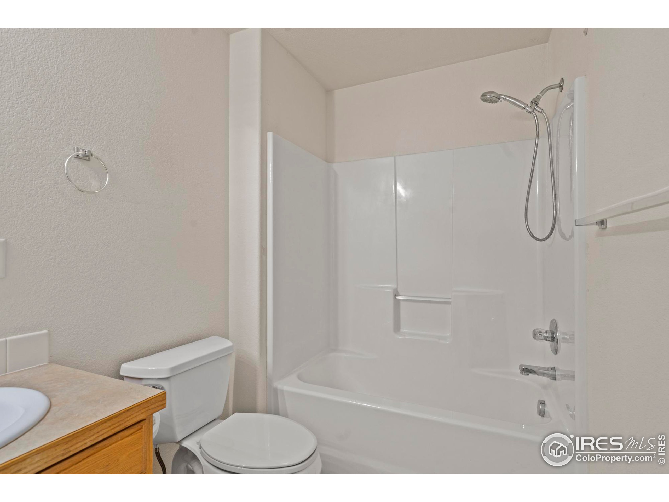 3677 Settler Ridge Dr