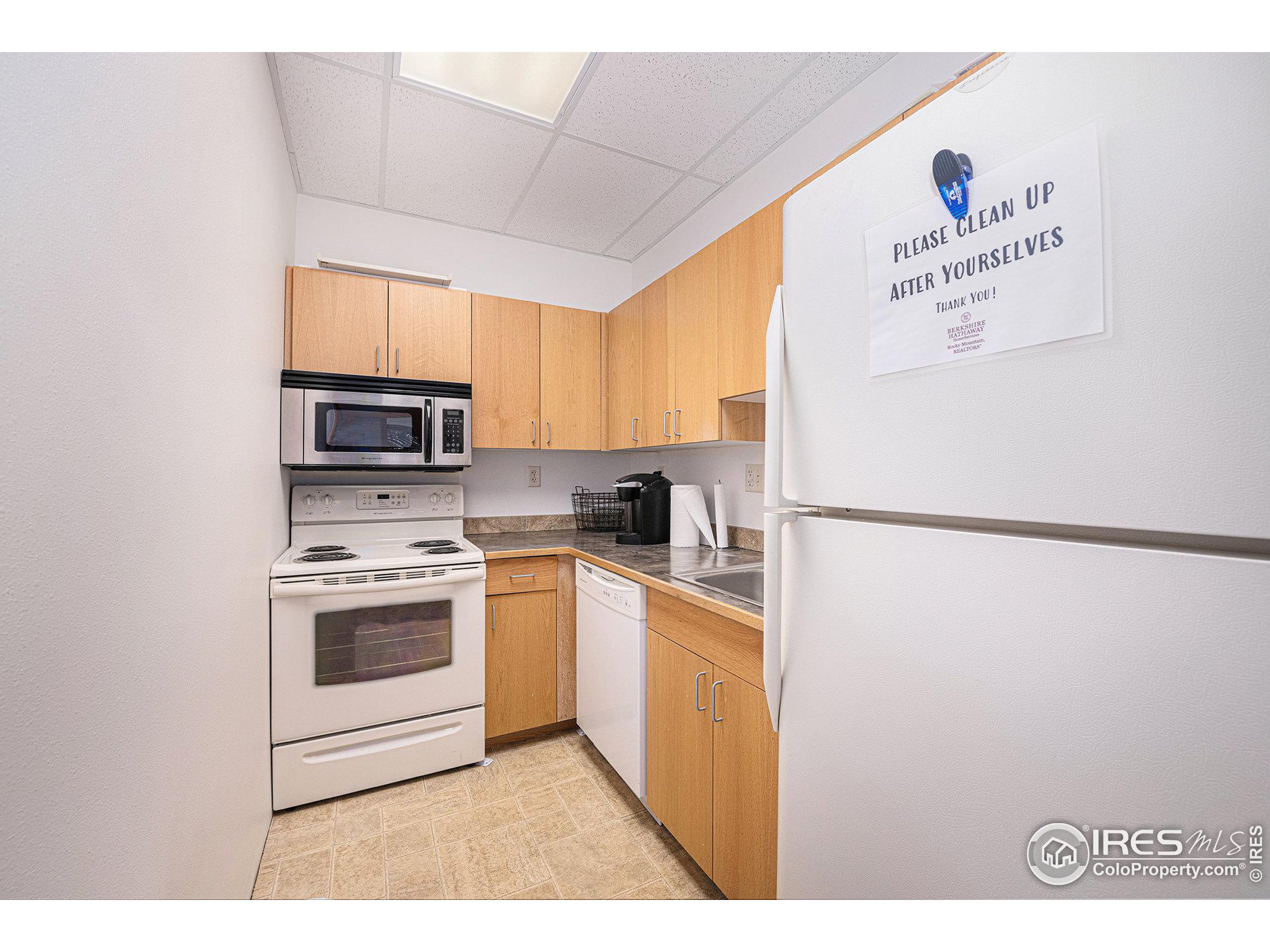 4673 W 20th St 9-B