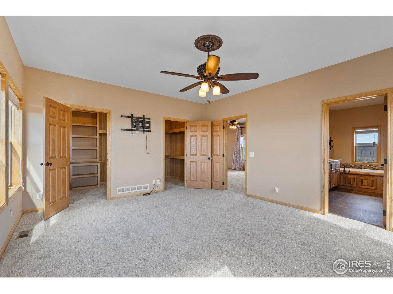 8811 County Road 106