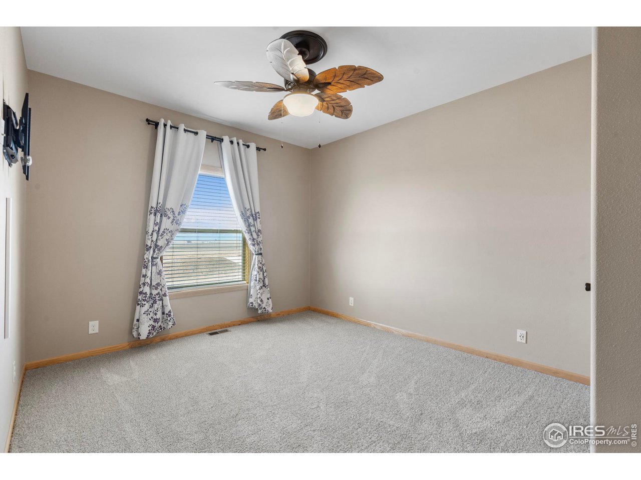 8811 County Road 106