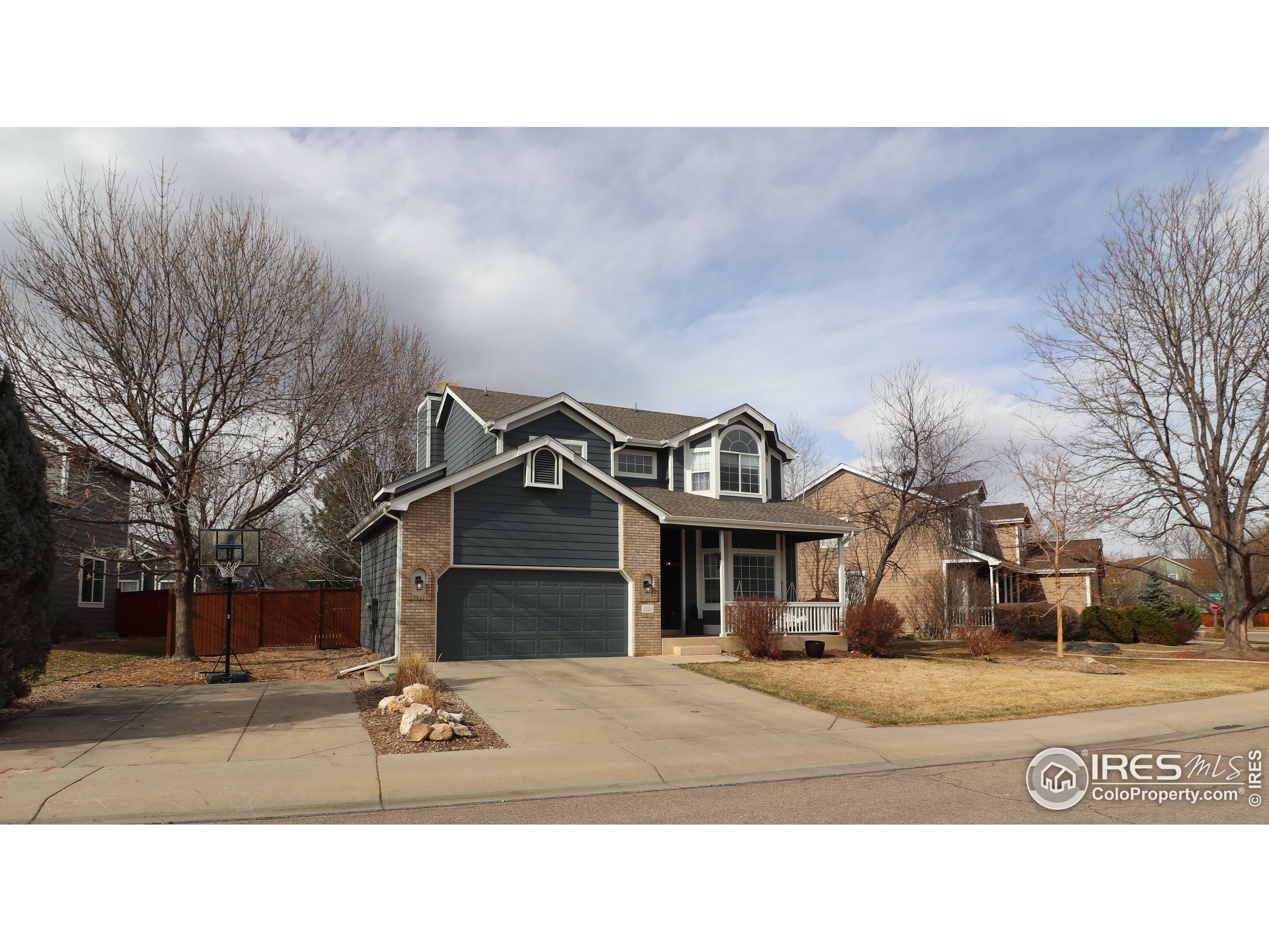 2224 Stillwater Creek Dr