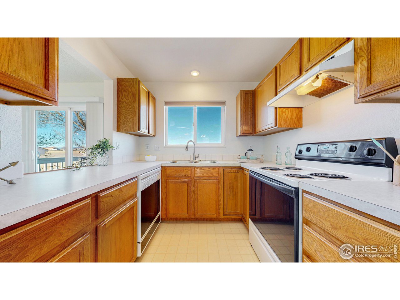 8225 Medicine Bow Cir