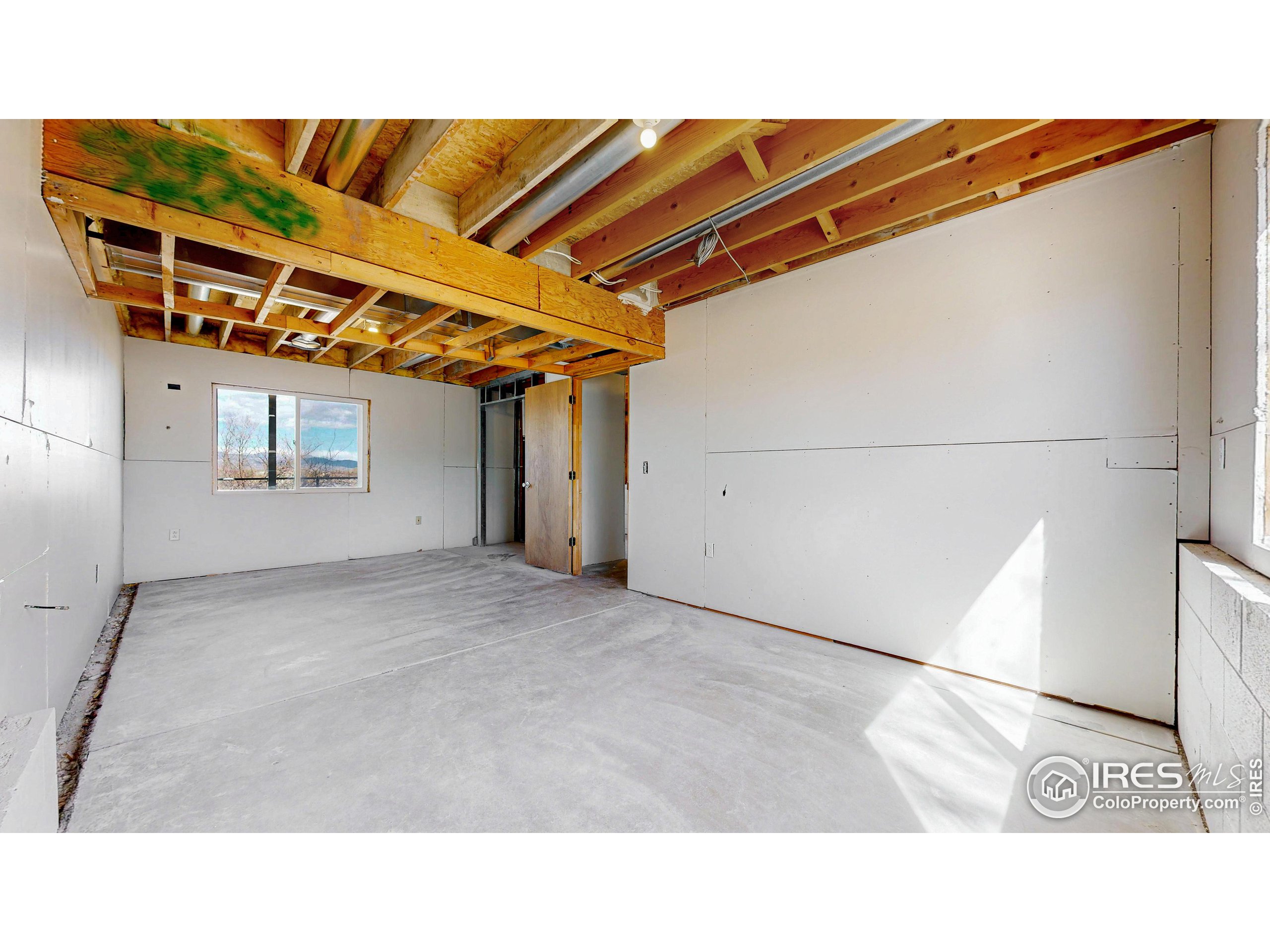 8225 Medicine Bow Cir