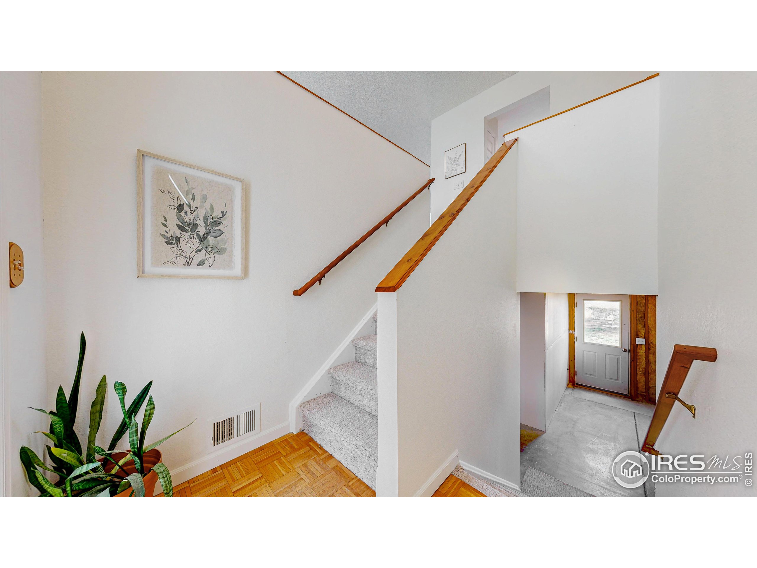 8225 Medicine Bow Cir