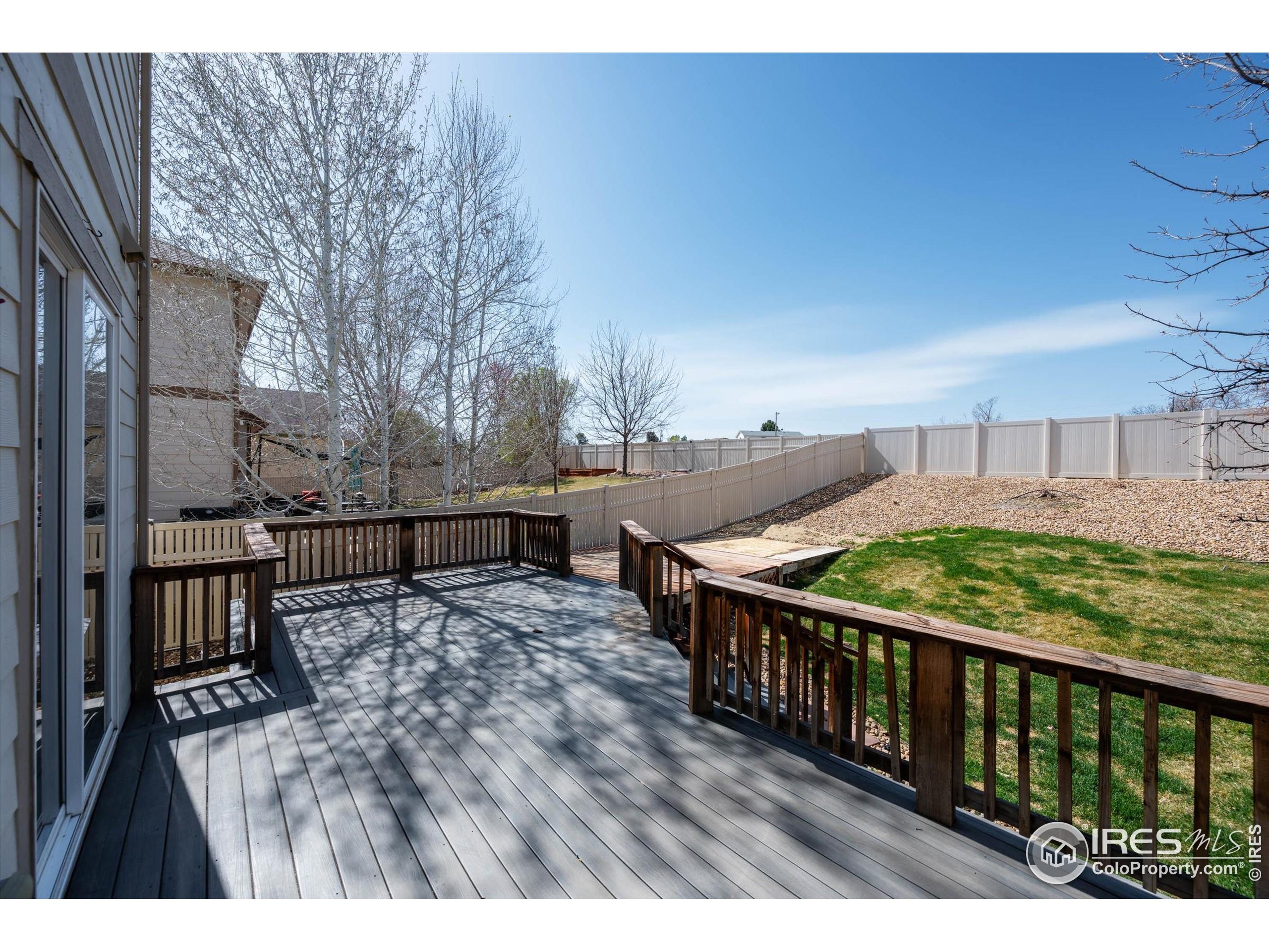 4874 Sandy Ridge Ave