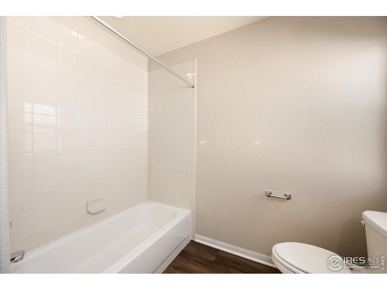 4874 Sandy Ridge Ave