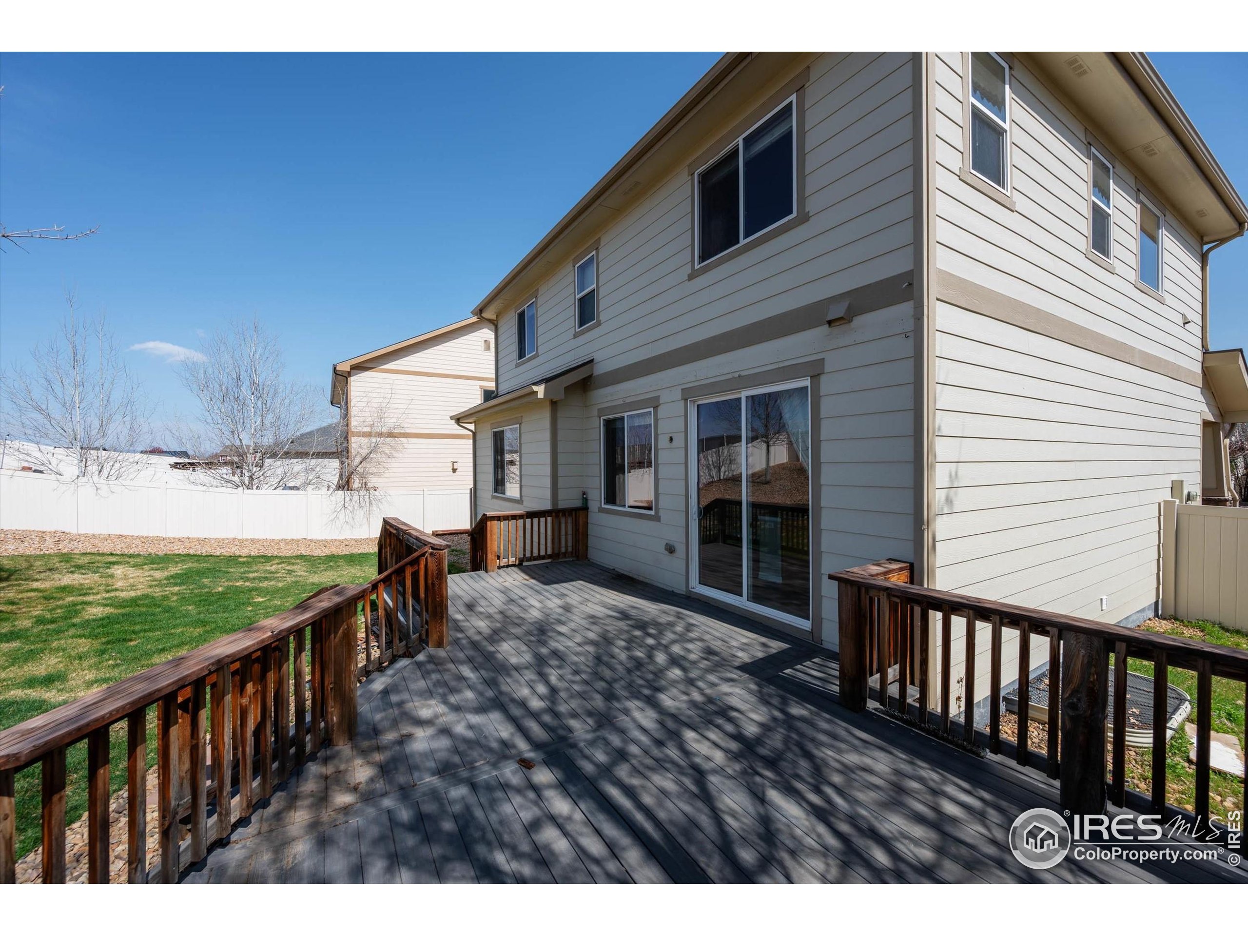 4874 Sandy Ridge Ave