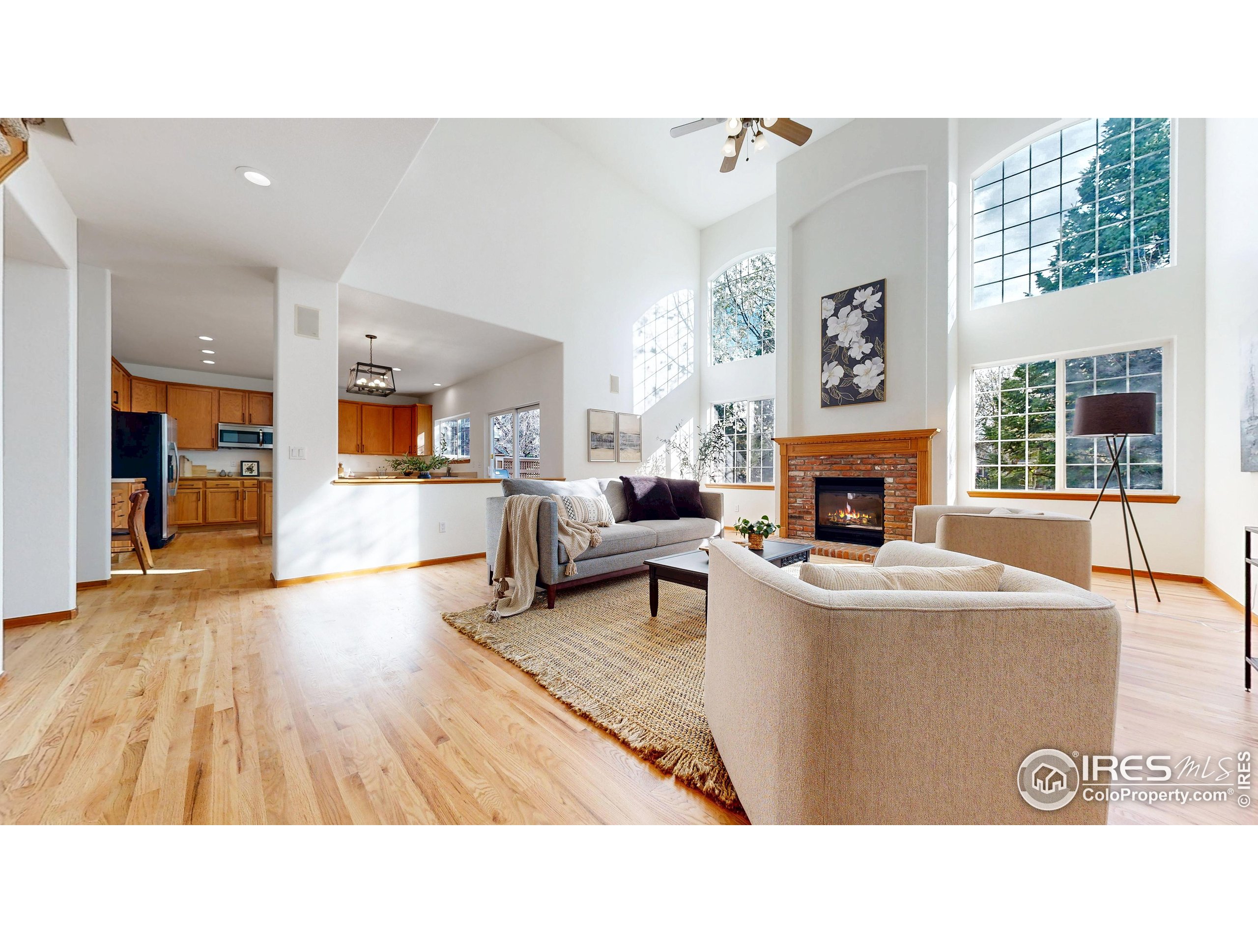 3914 Grand Canyon St