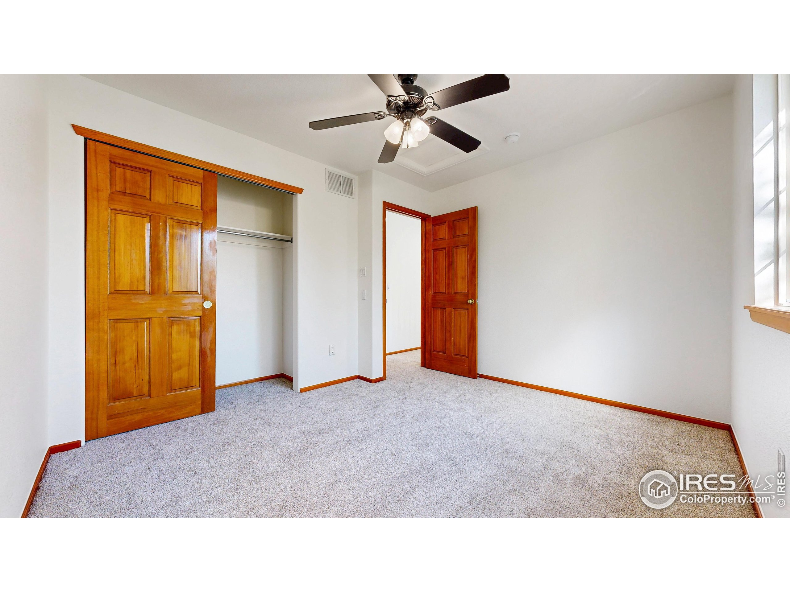 3914 Grand Canyon St