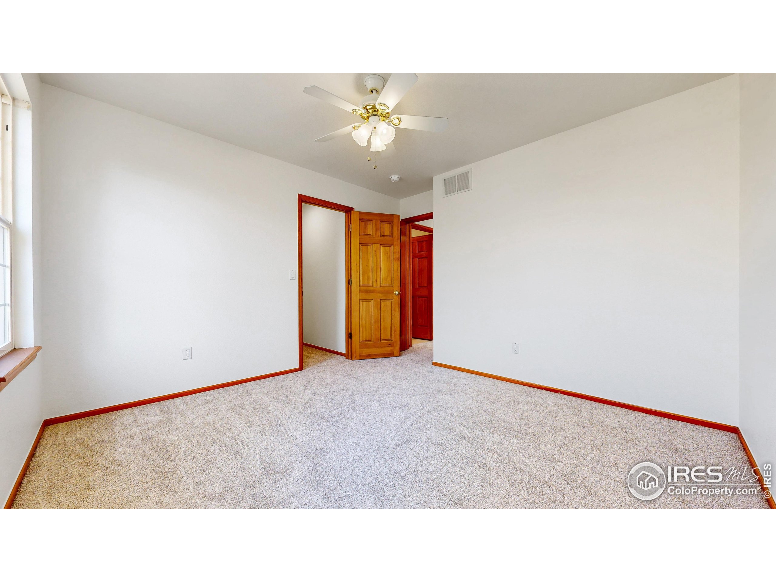 3914 Grand Canyon St