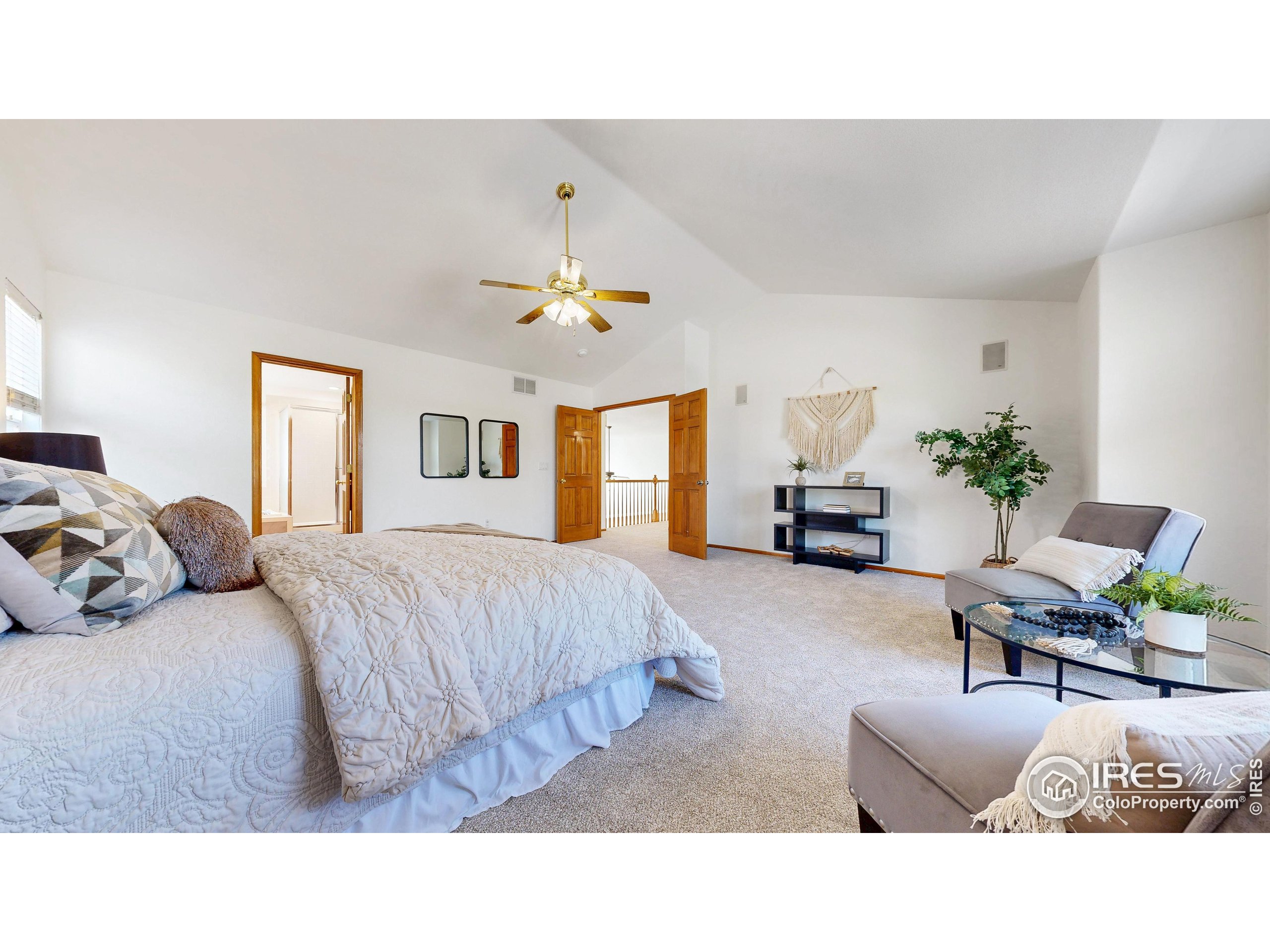 3914 Grand Canyon St