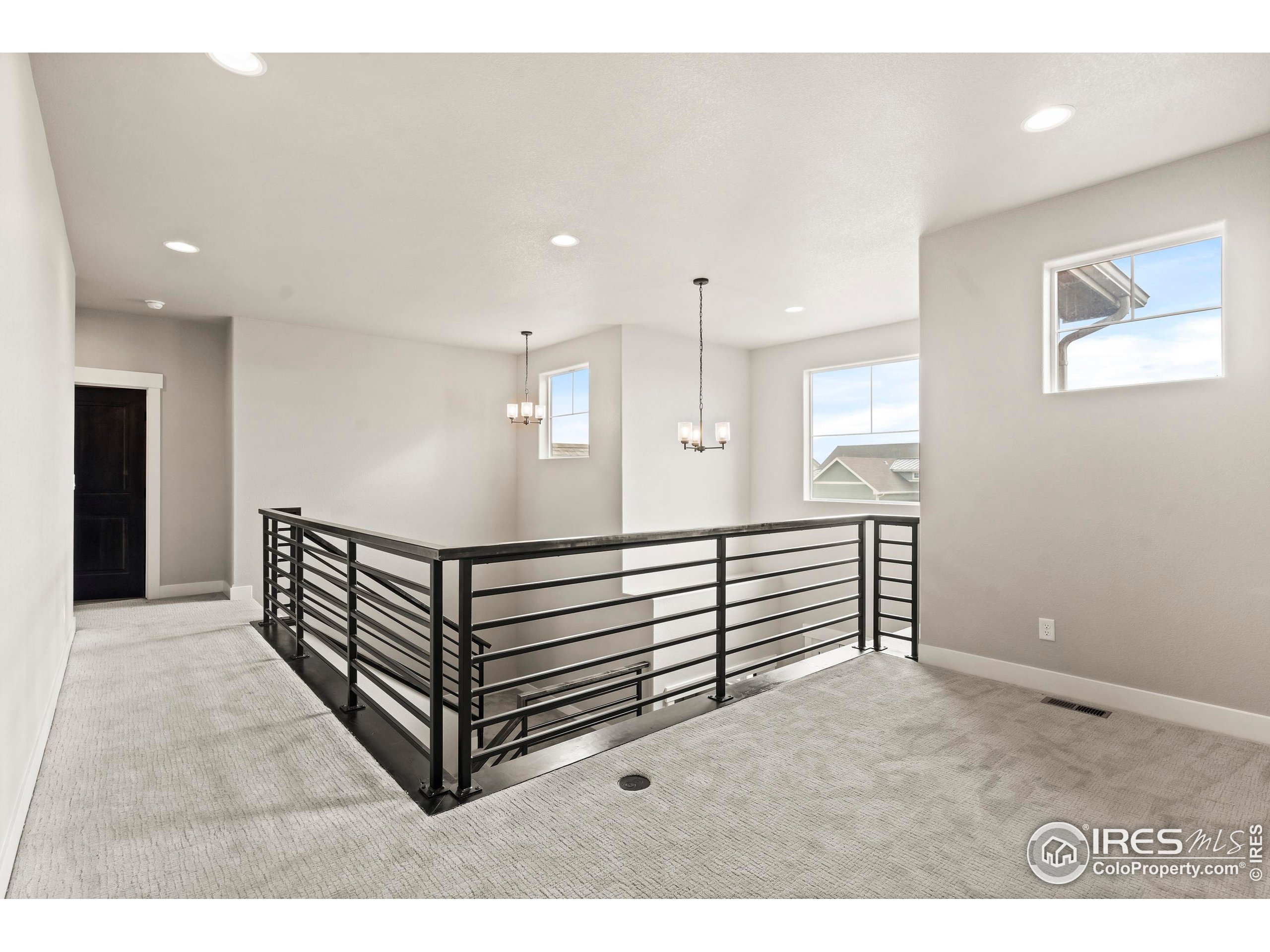 1940 Rolling Wind Dr