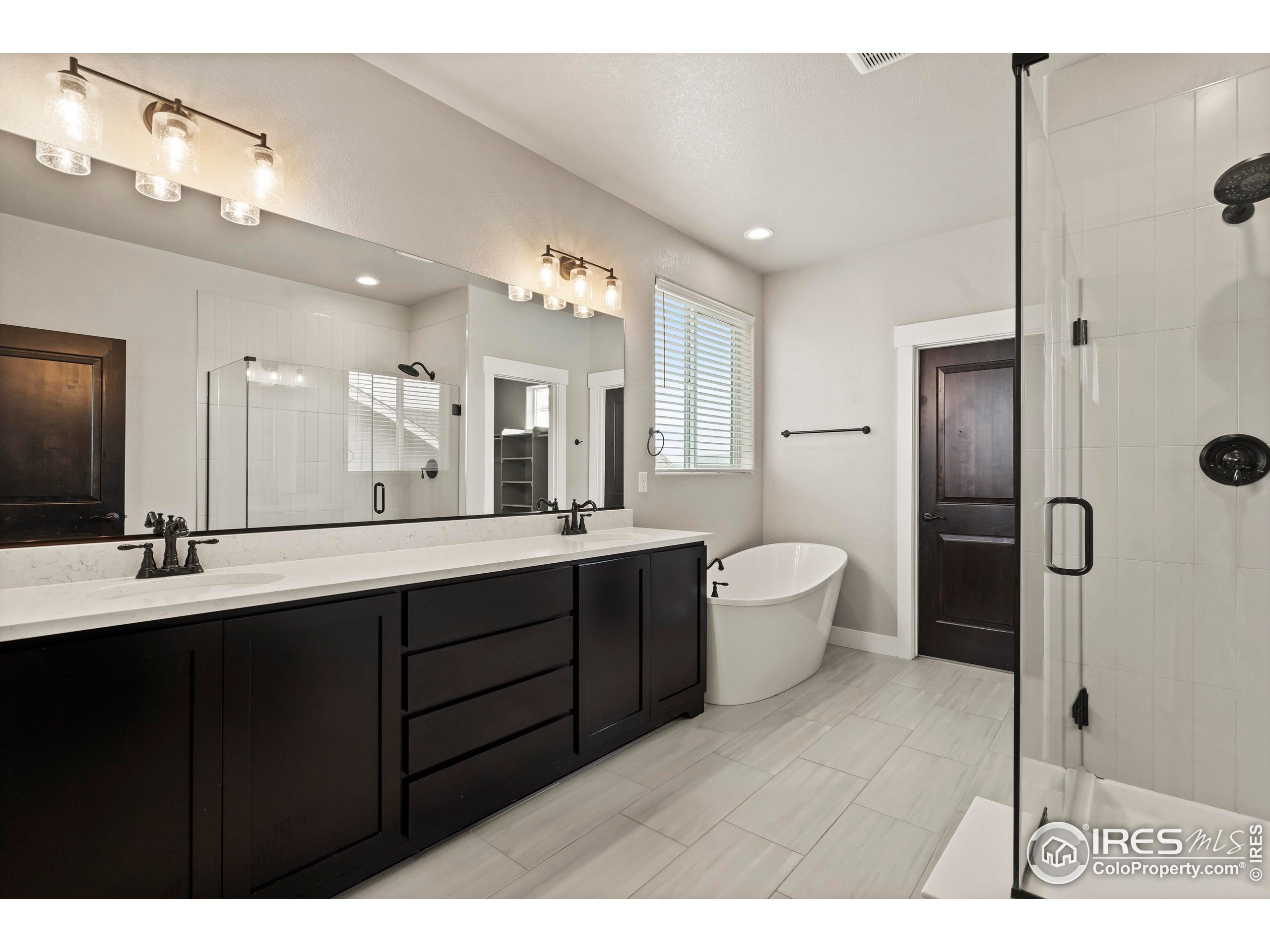 1940 Rolling Wind Dr