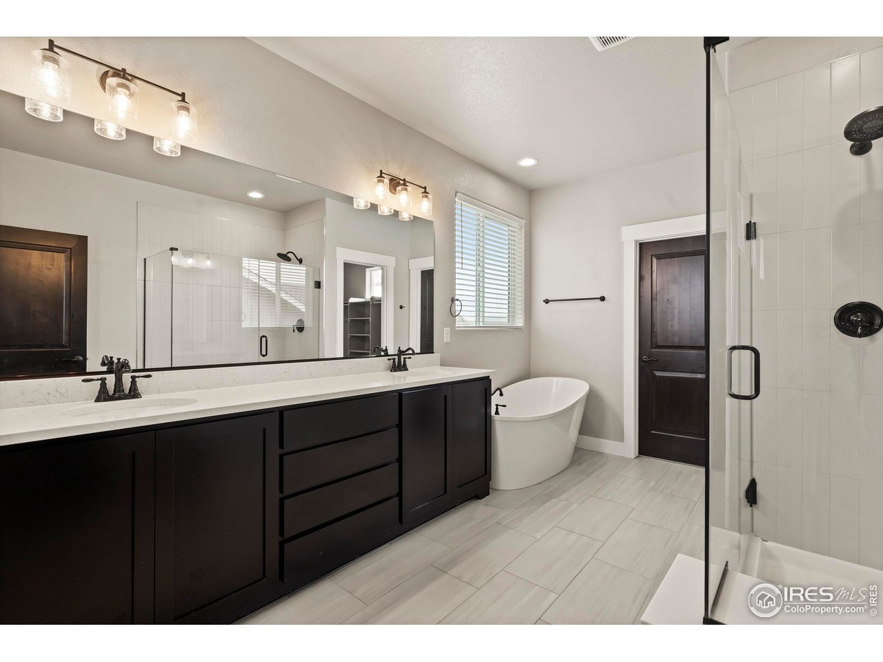 1940 Rolling Wind Dr