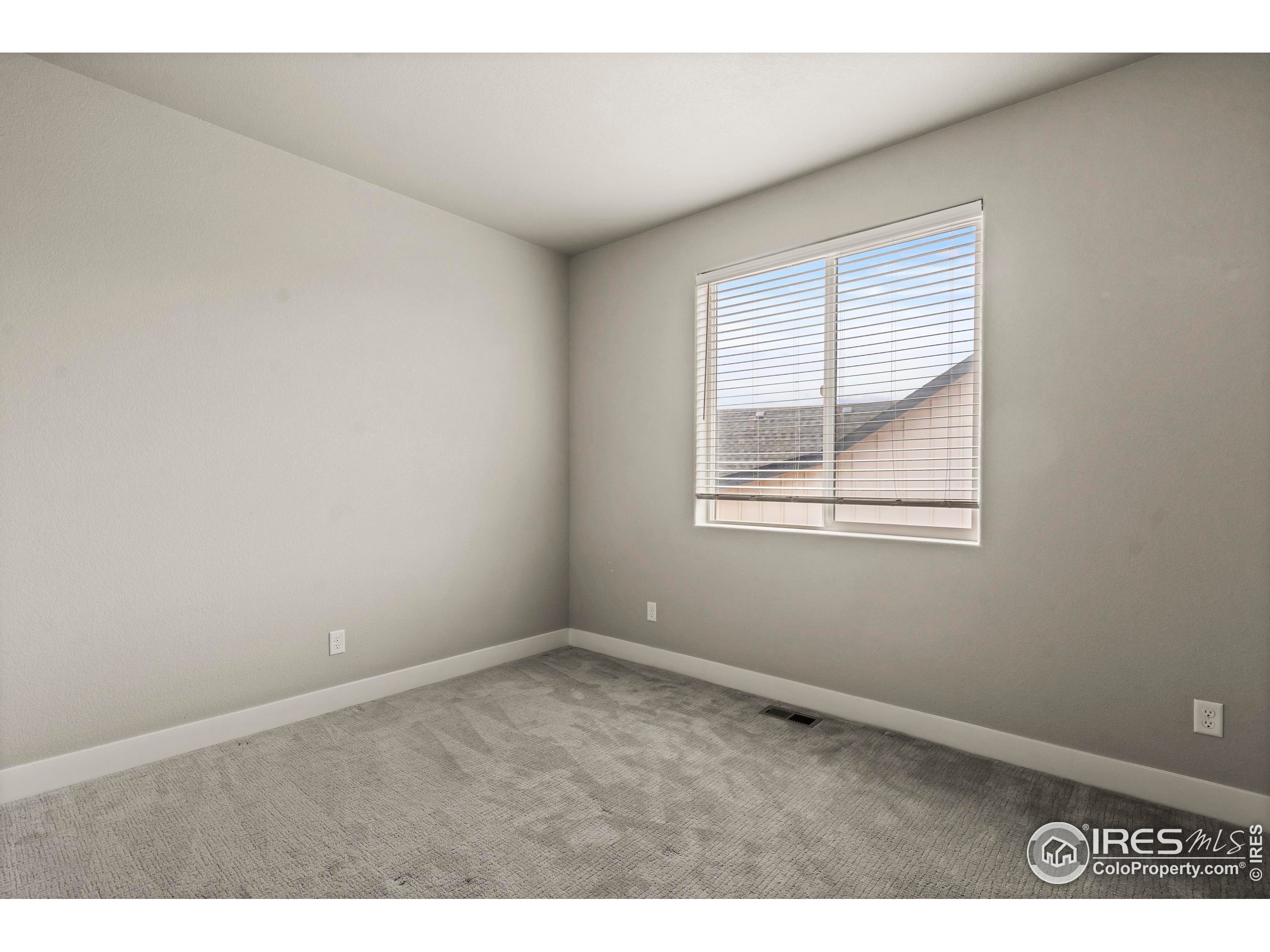 1940 Rolling Wind Dr