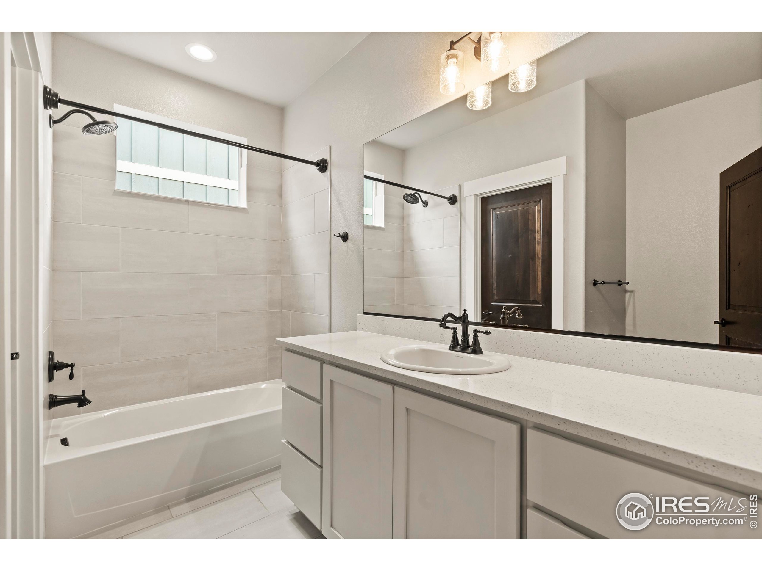 1940 Rolling Wind Dr