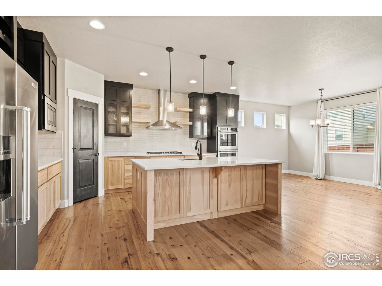 1940 Rolling Wind Dr