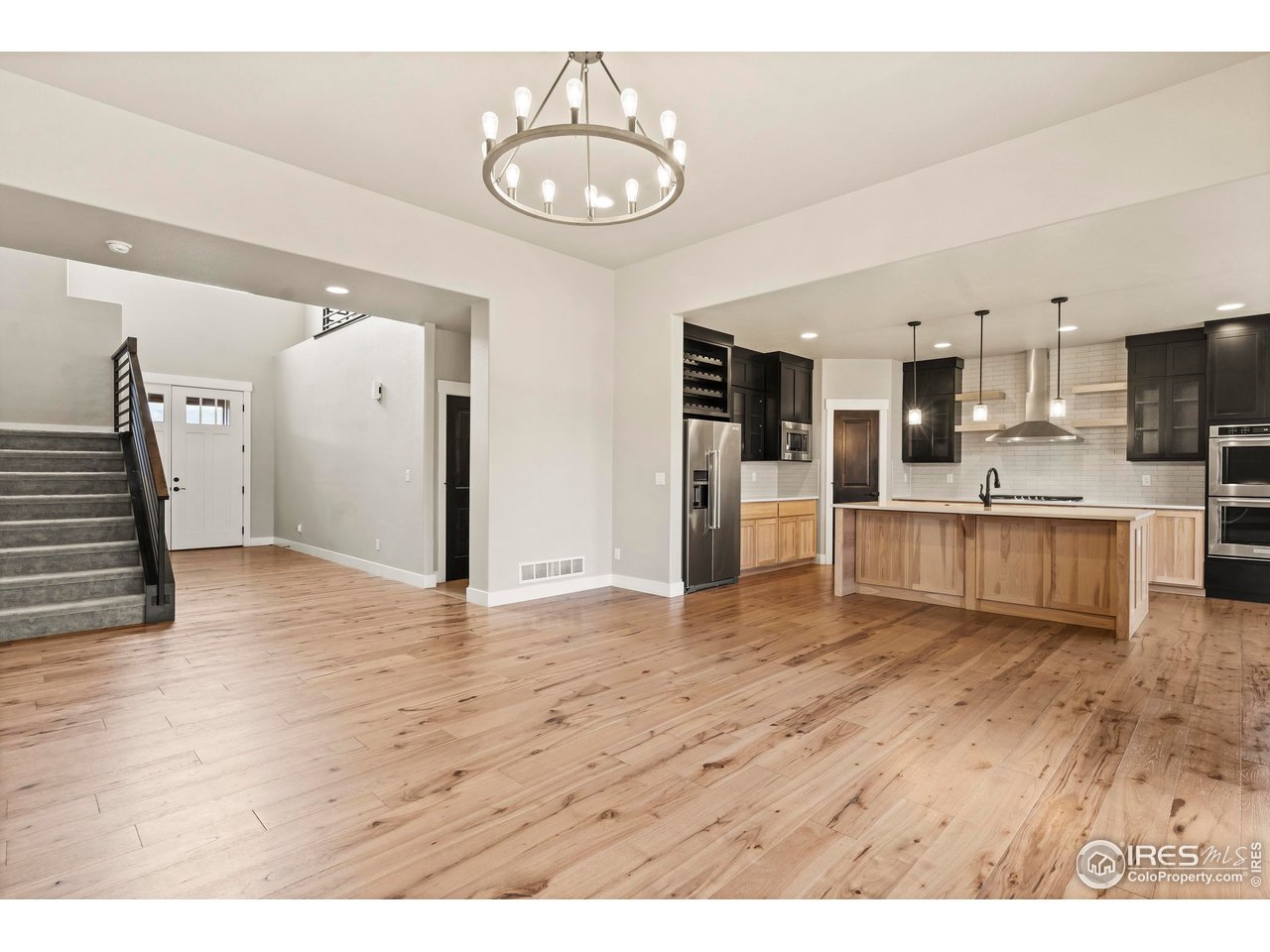 1940 Rolling Wind Dr