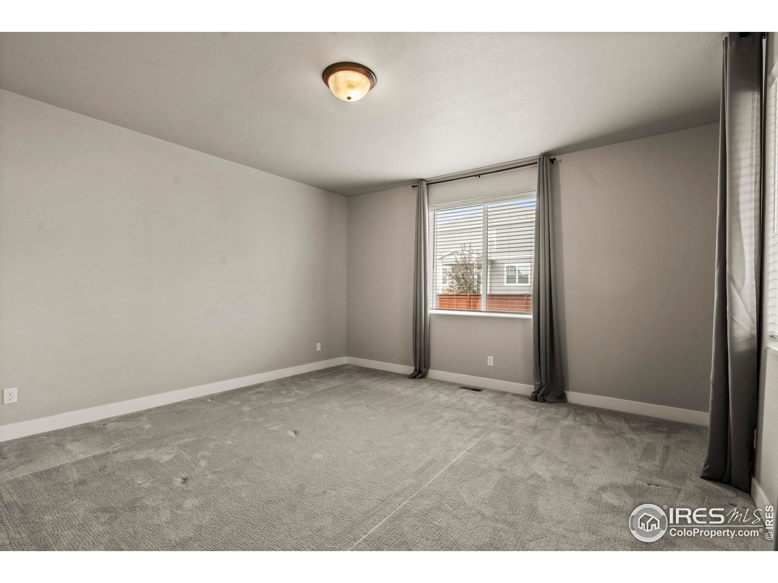 1940 Rolling Wind Dr