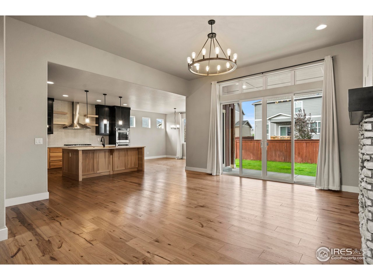 1940 Rolling Wind Dr