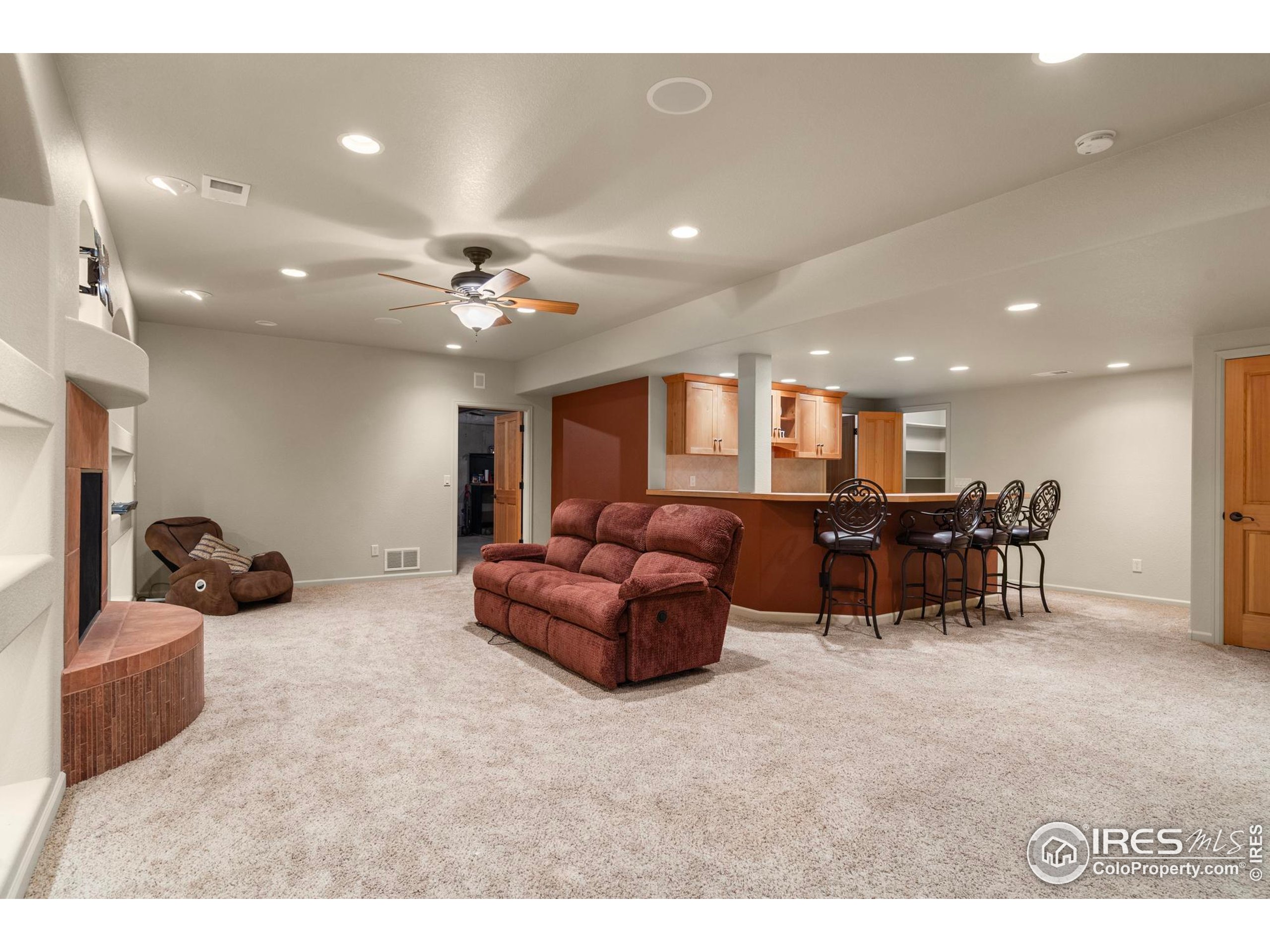 6535 Half Moon Bay Dr