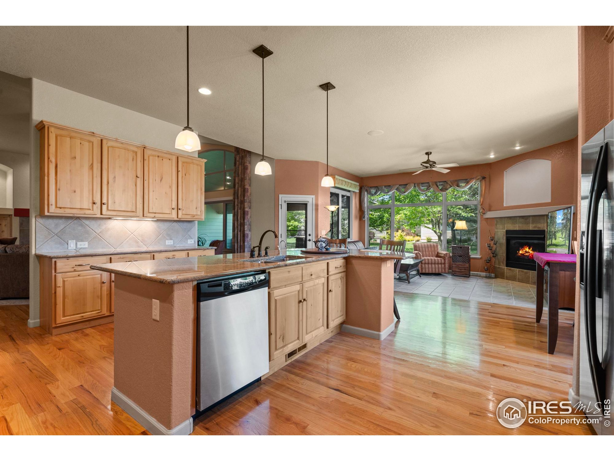 6535 Half Moon Bay Dr