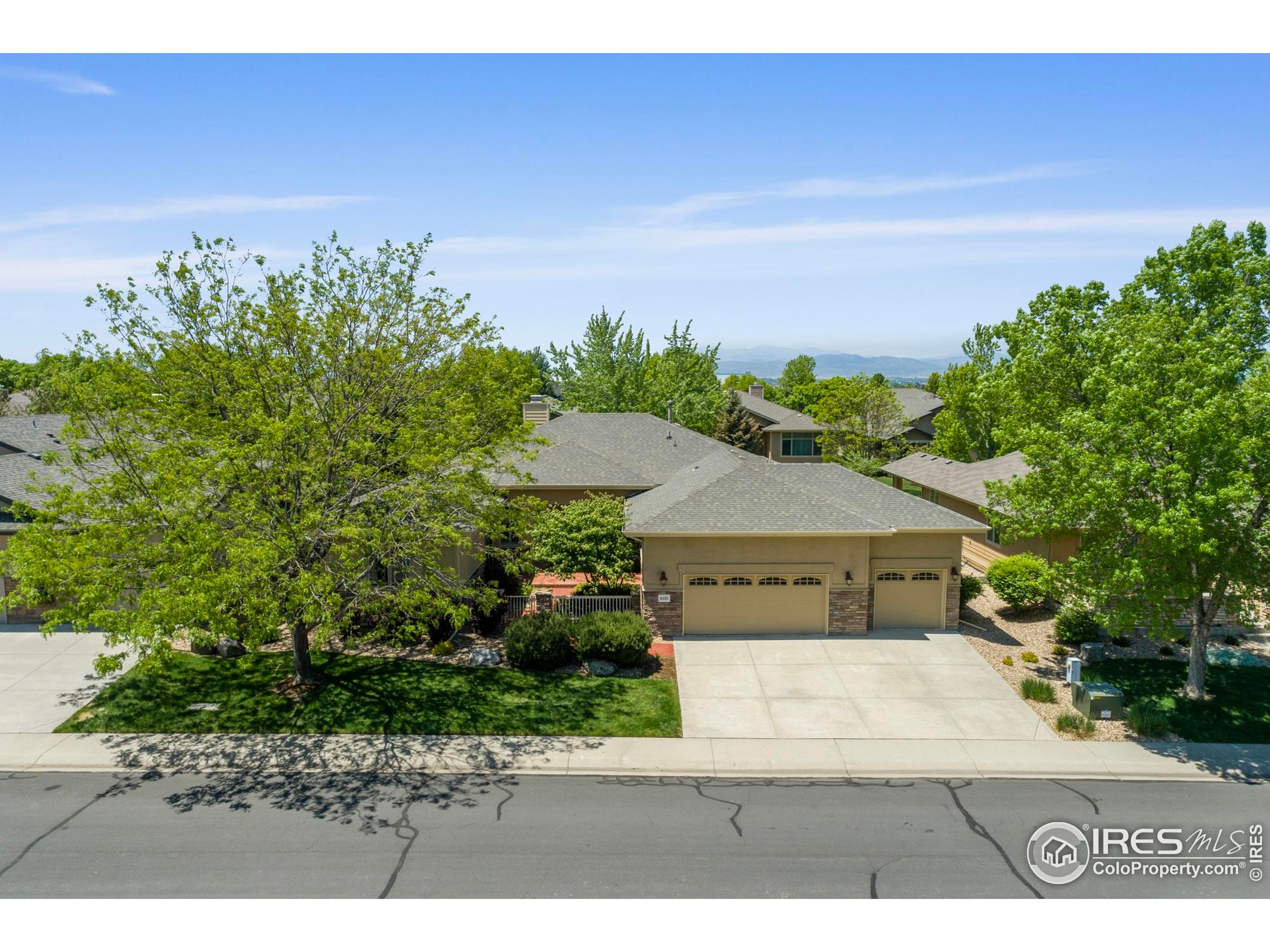 6535 Half Moon Bay Dr