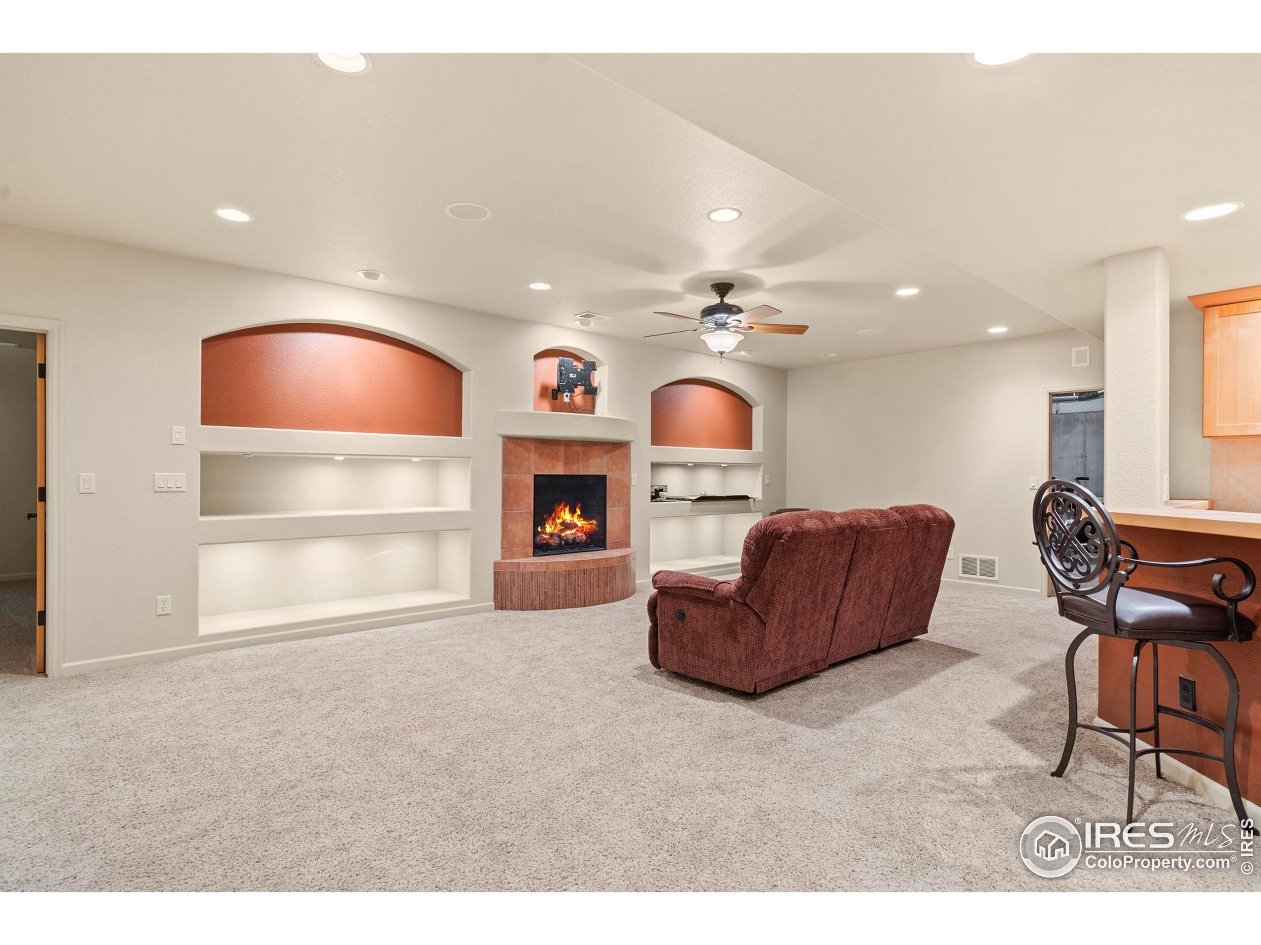 6535 Half Moon Bay Dr