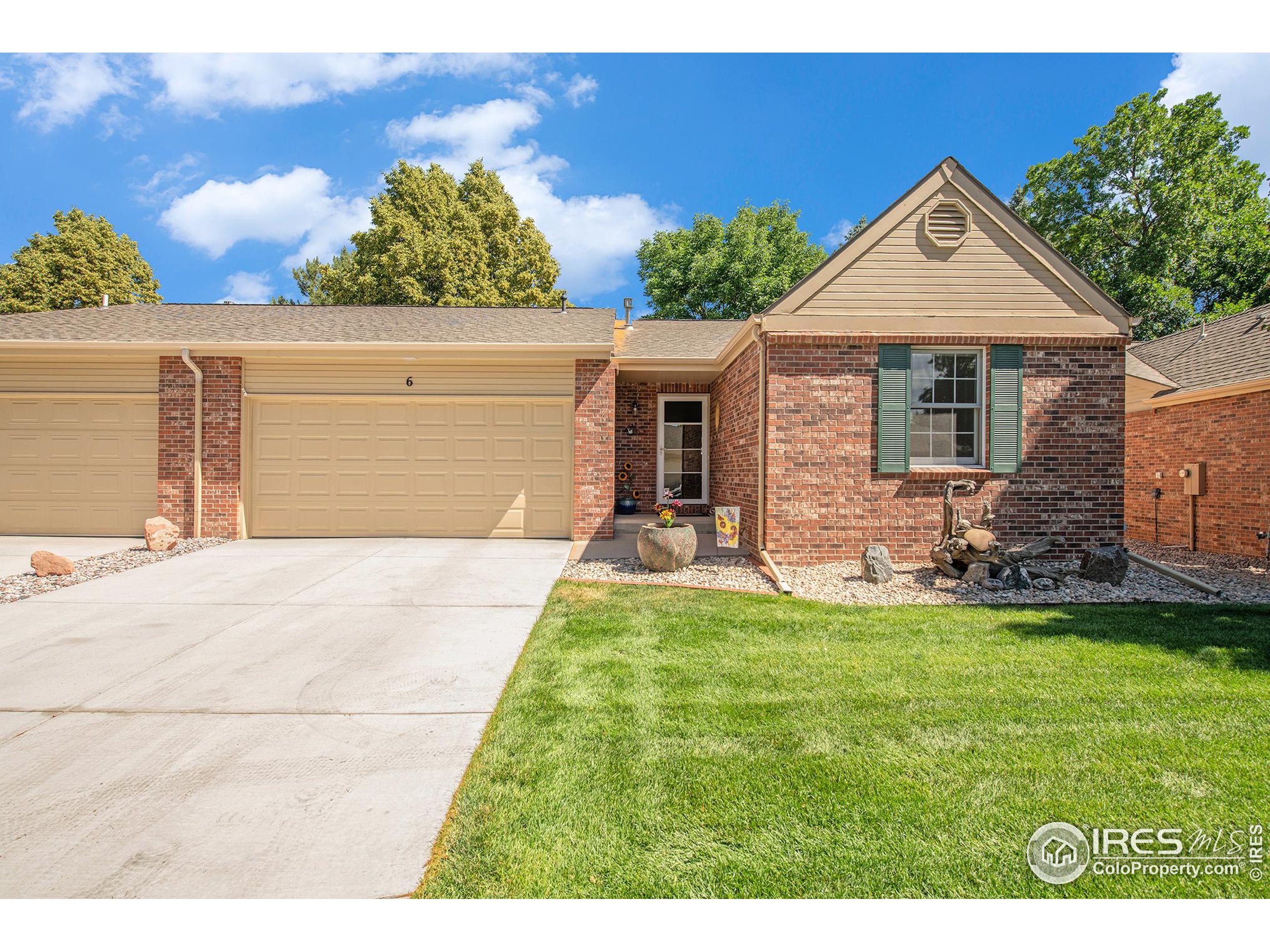 720 Arbor Ave 6