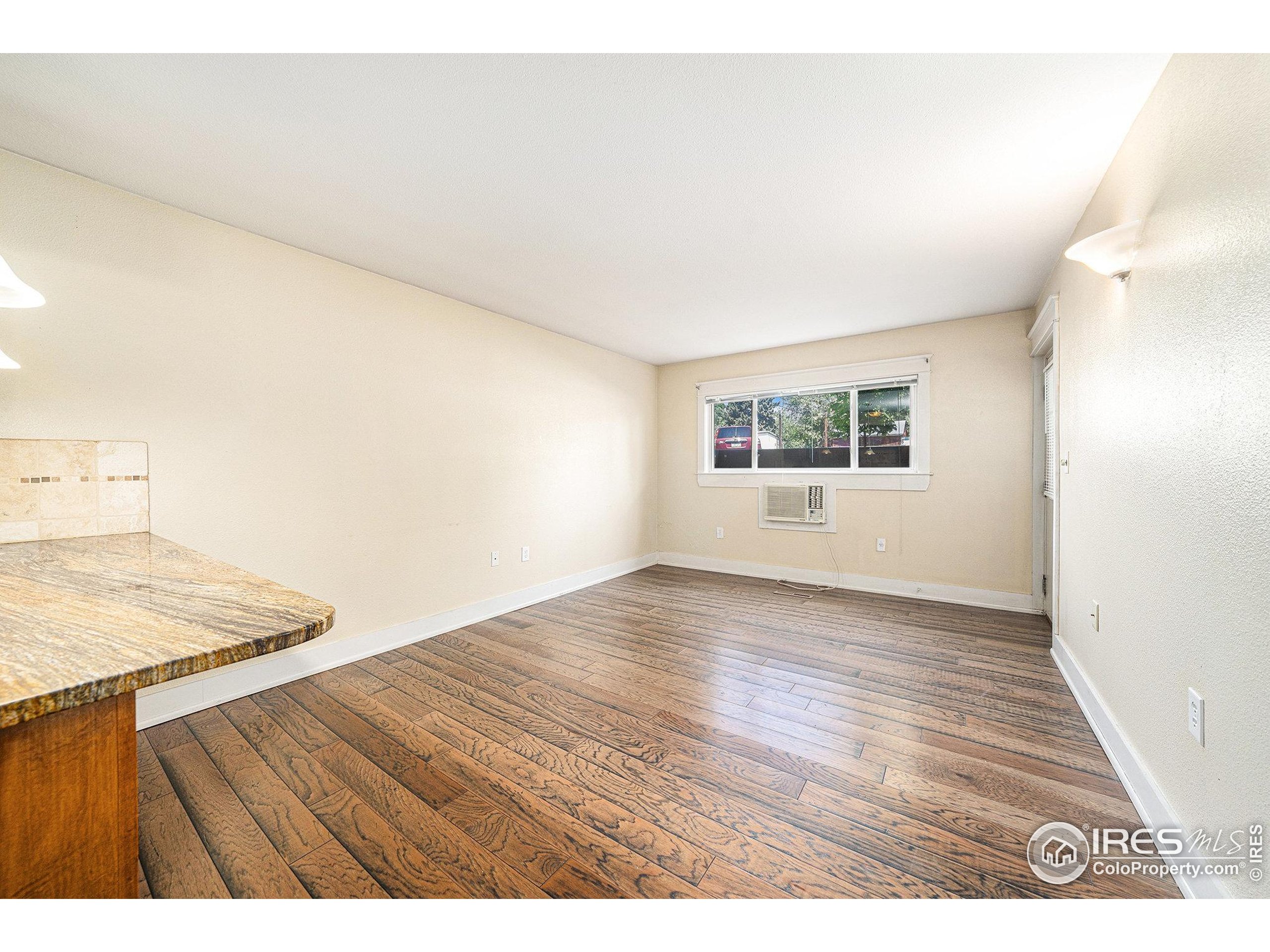 233 N Meldrum St A-8