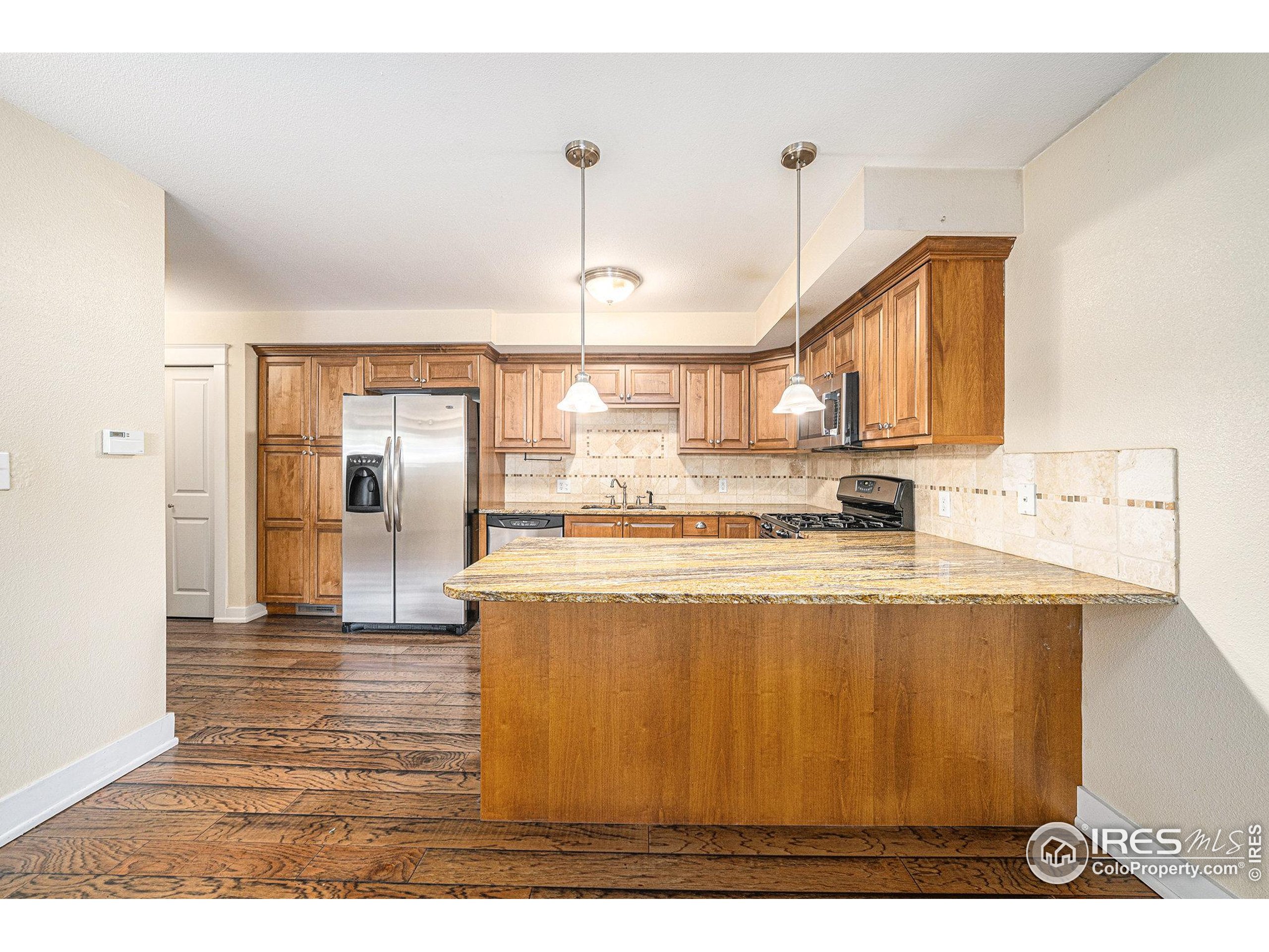 233 N Meldrum St A-8